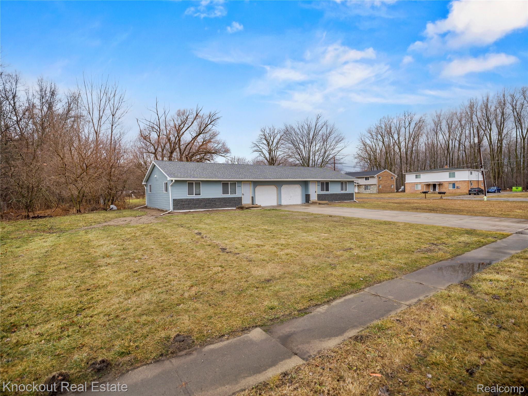 3782 Egan Street Property Photo 3