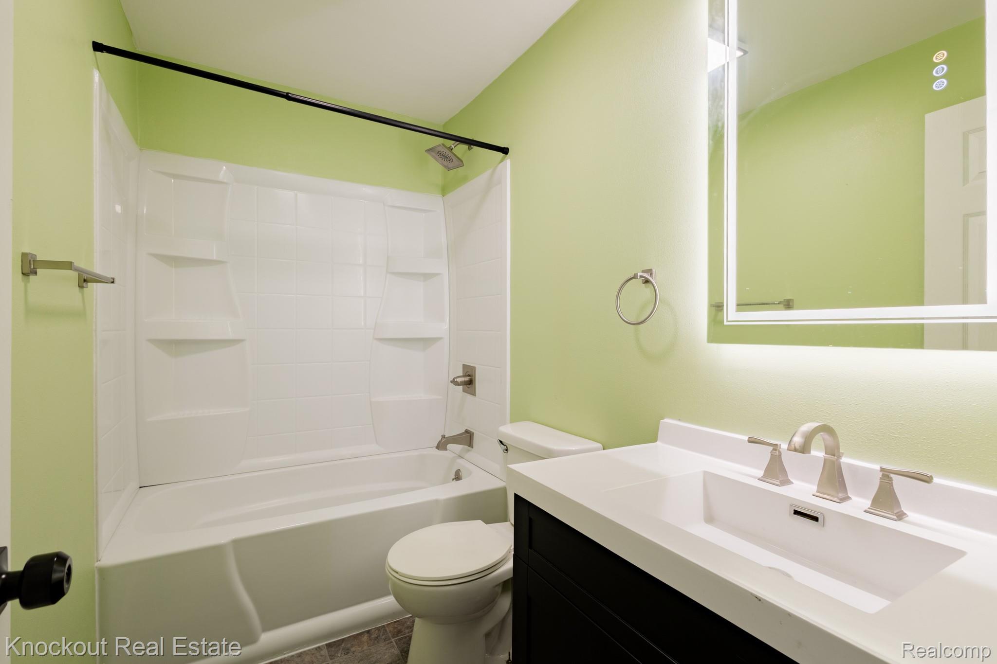 3782 Egan Street Property Photo 16