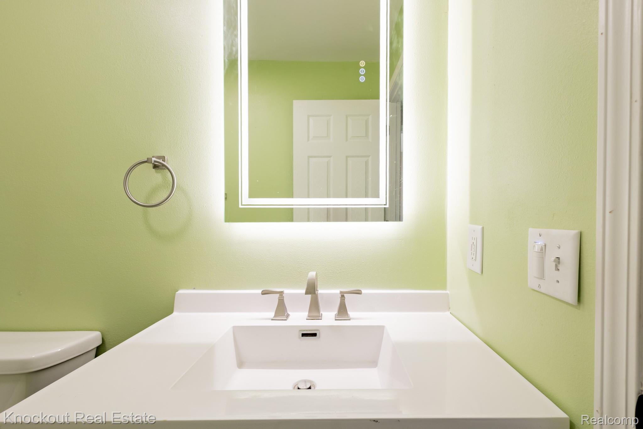 3782 Egan Street Property Photo 17