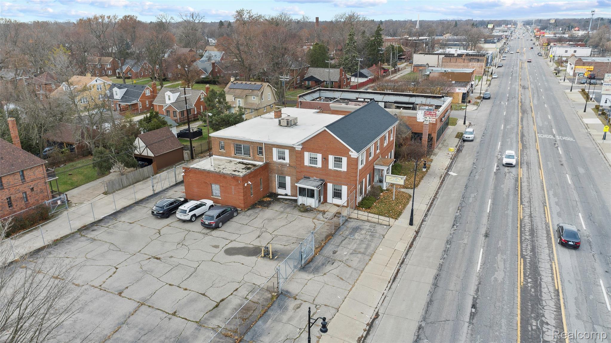 16625 Grand River Avenue Property Photo 2
