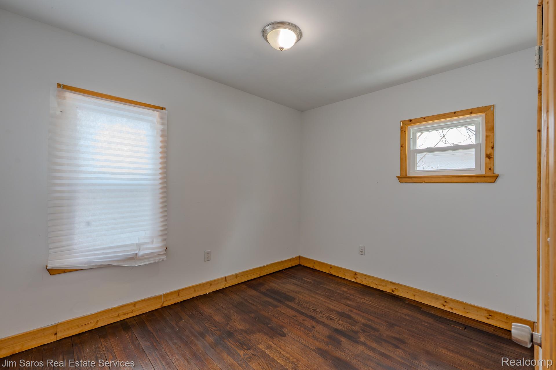17892 Bradford Street Property Photo 8