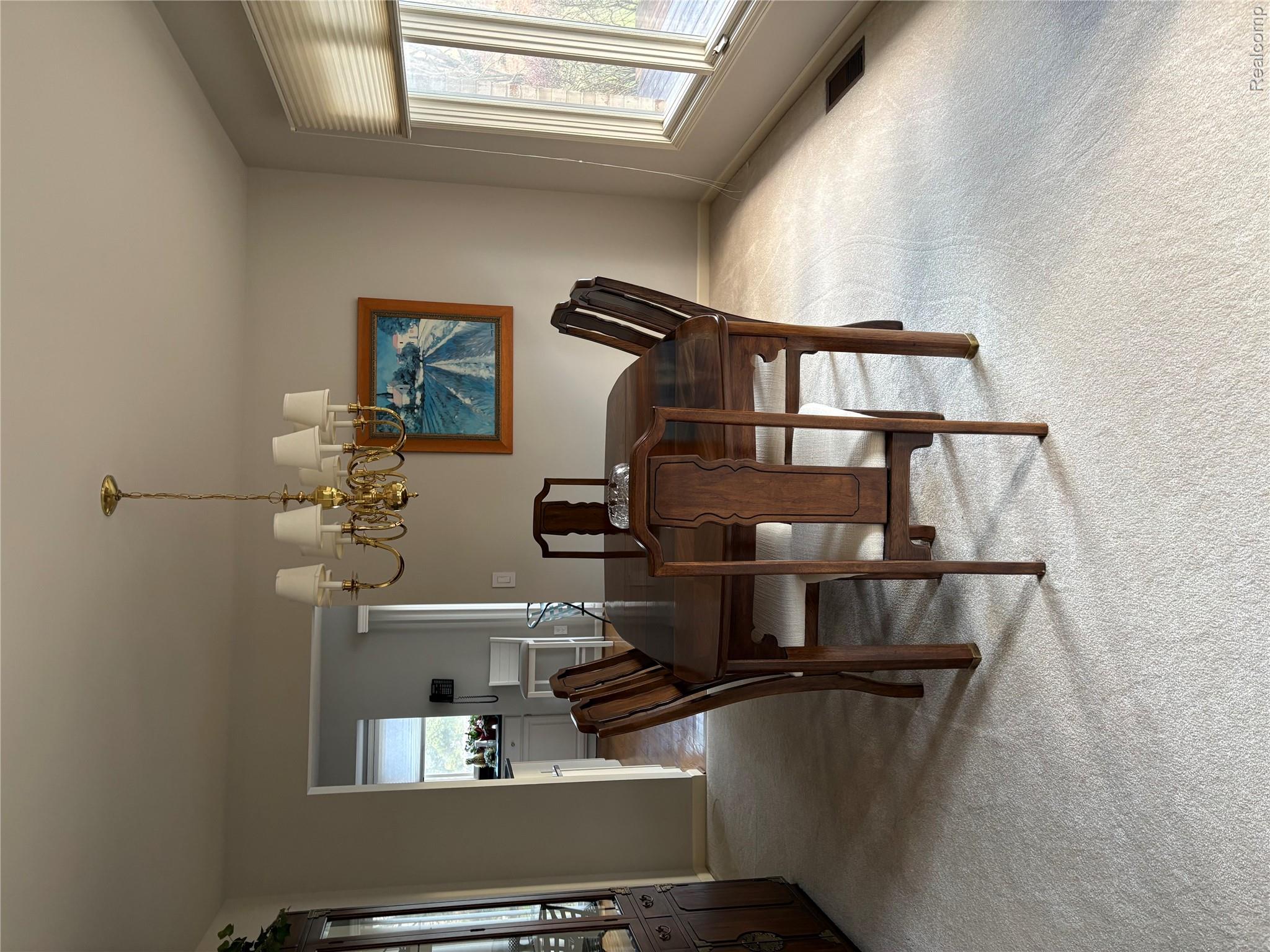 1446 Vistaview Drive Property Photo 6