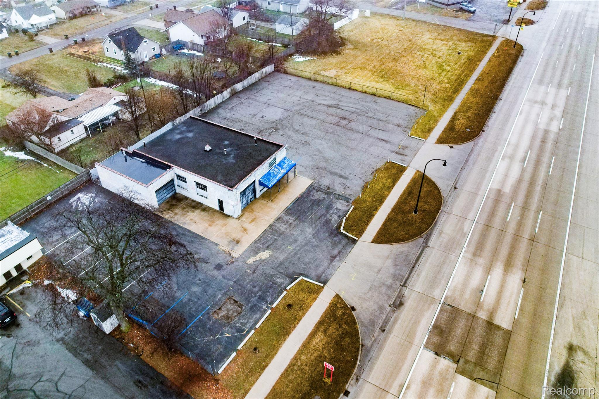 14239 Telegraph Road Property Photo 14