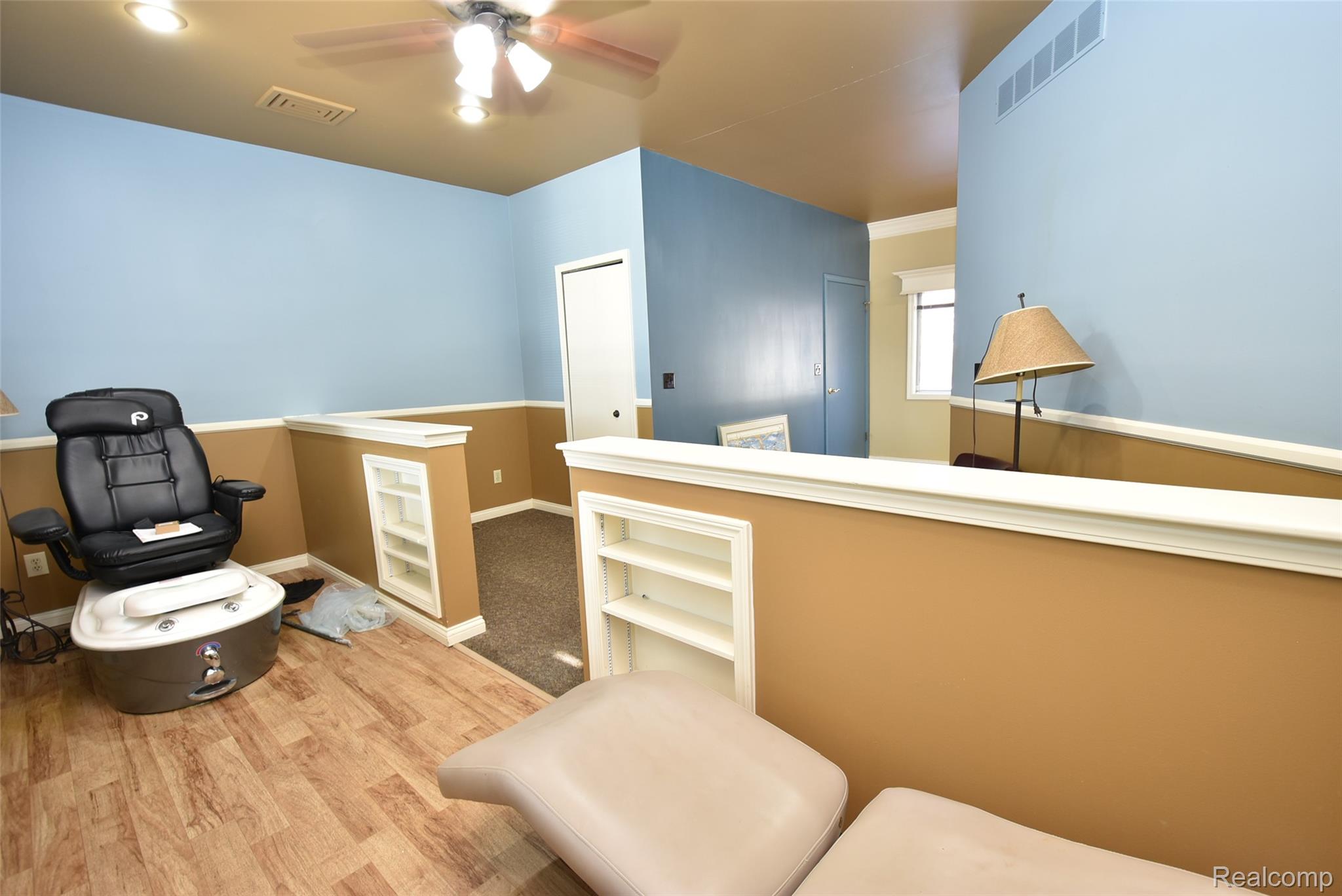 11522 Davis Street Property Photo 19