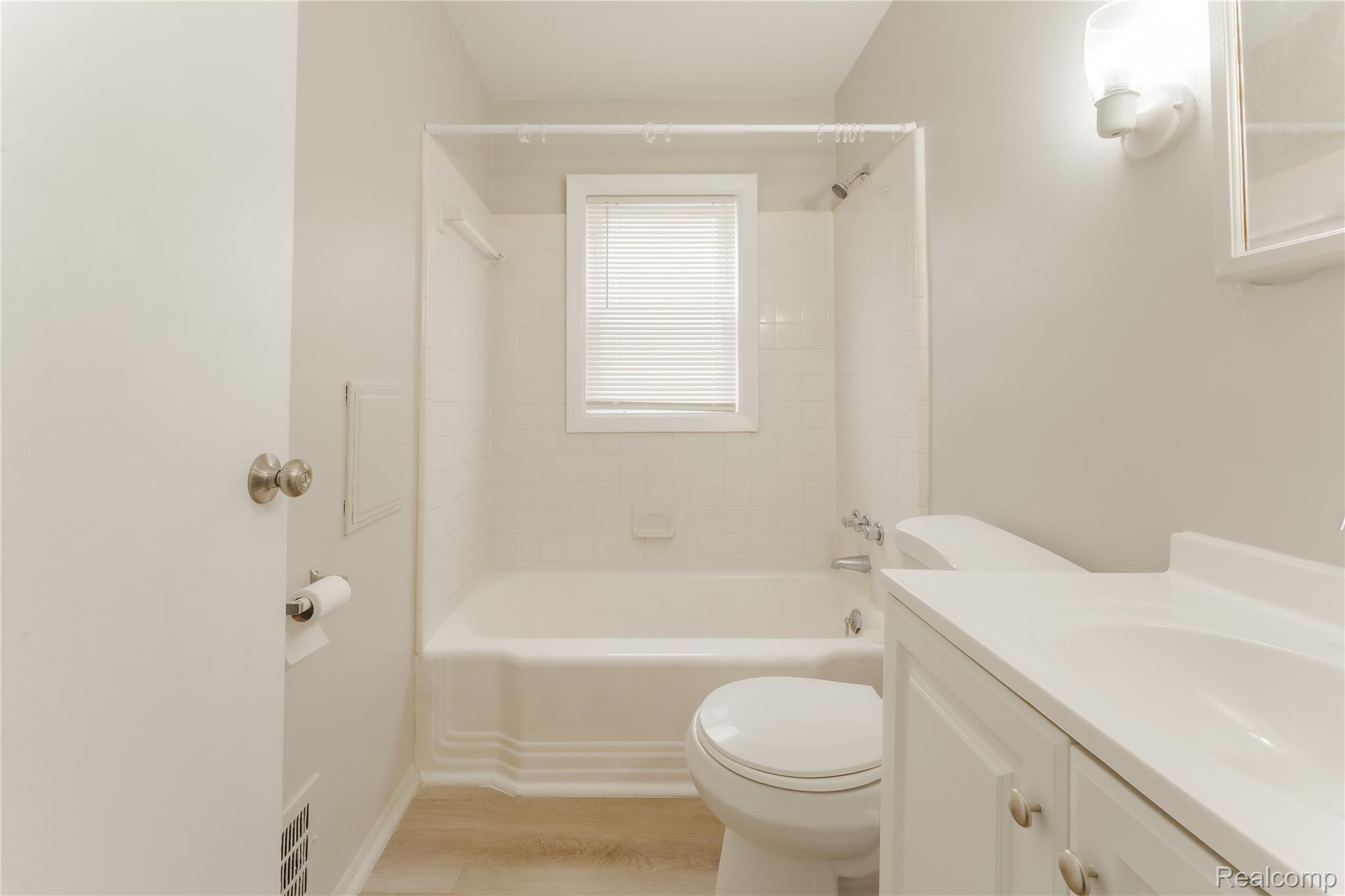177 S Marshall Street Property Photo 10