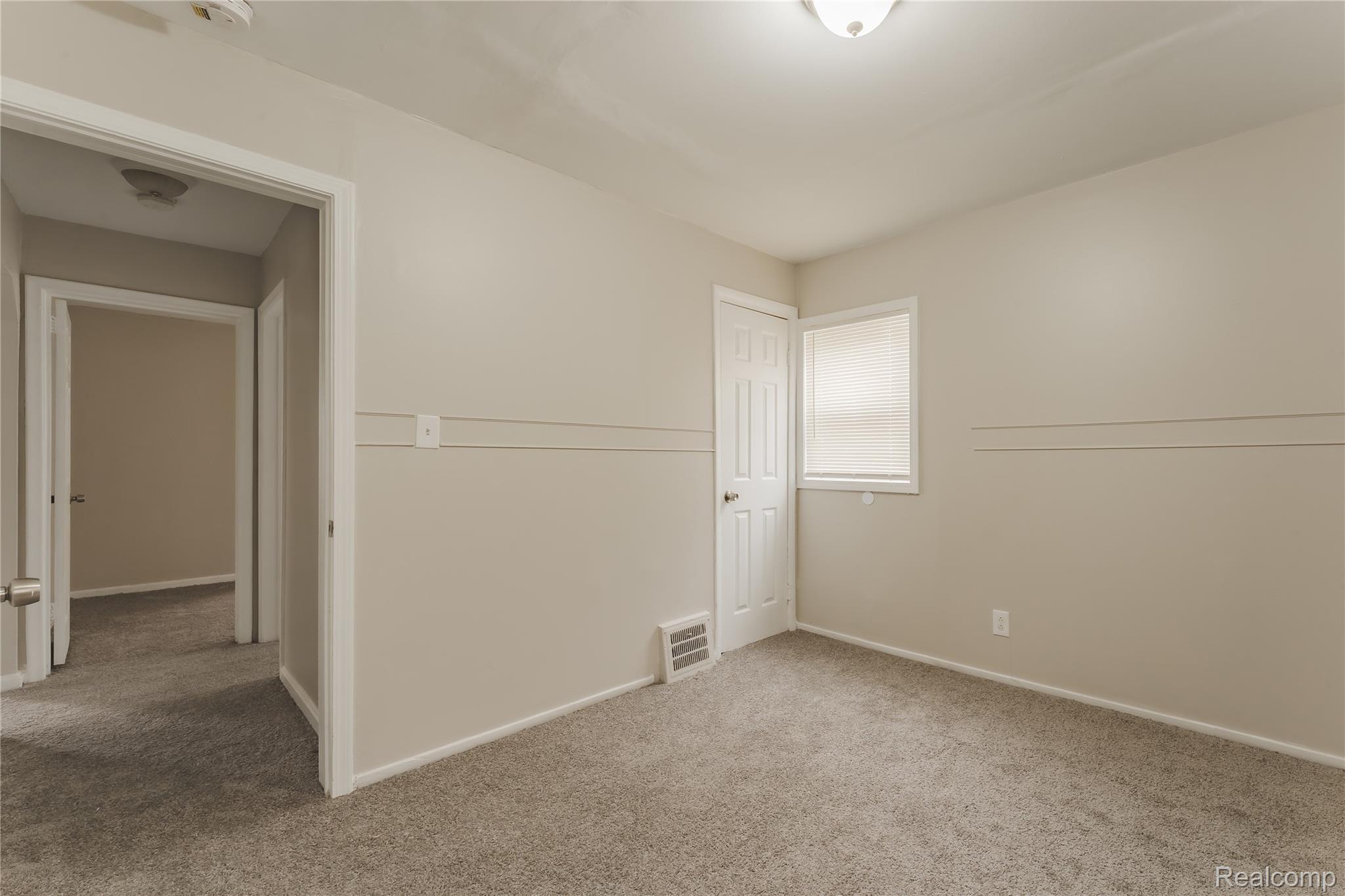 177 S Marshall Street Property Photo 13