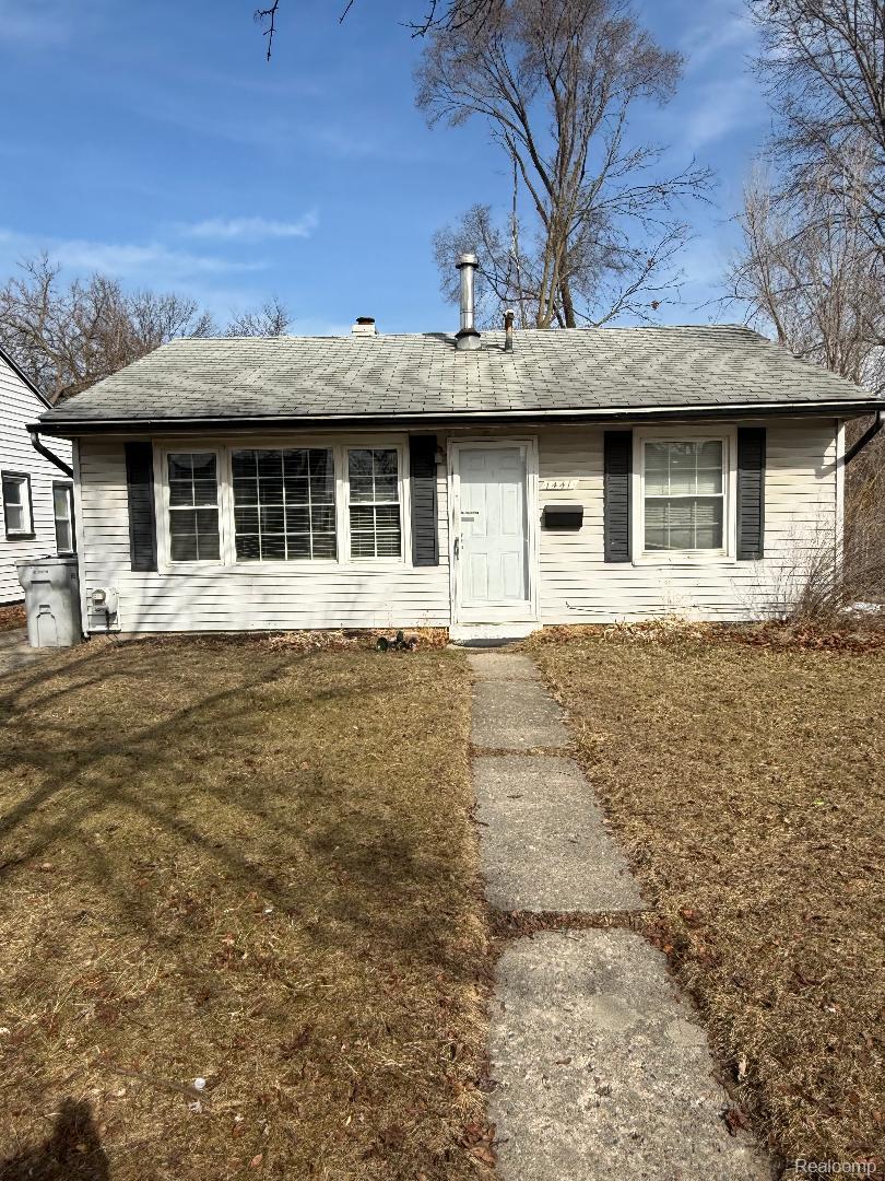 1441 E Harry Avenue Property Photo 1