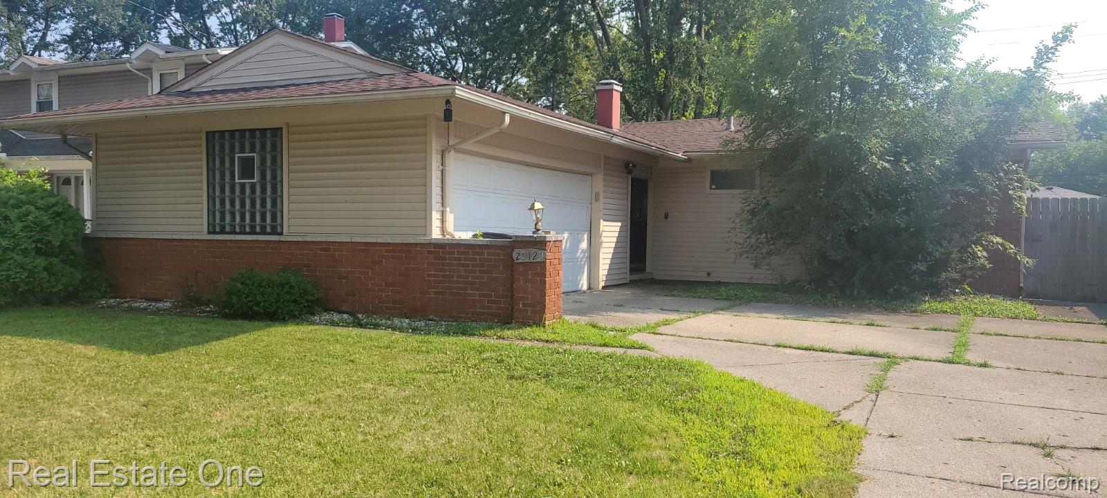 20120 Salisbury Street Property Photo 1