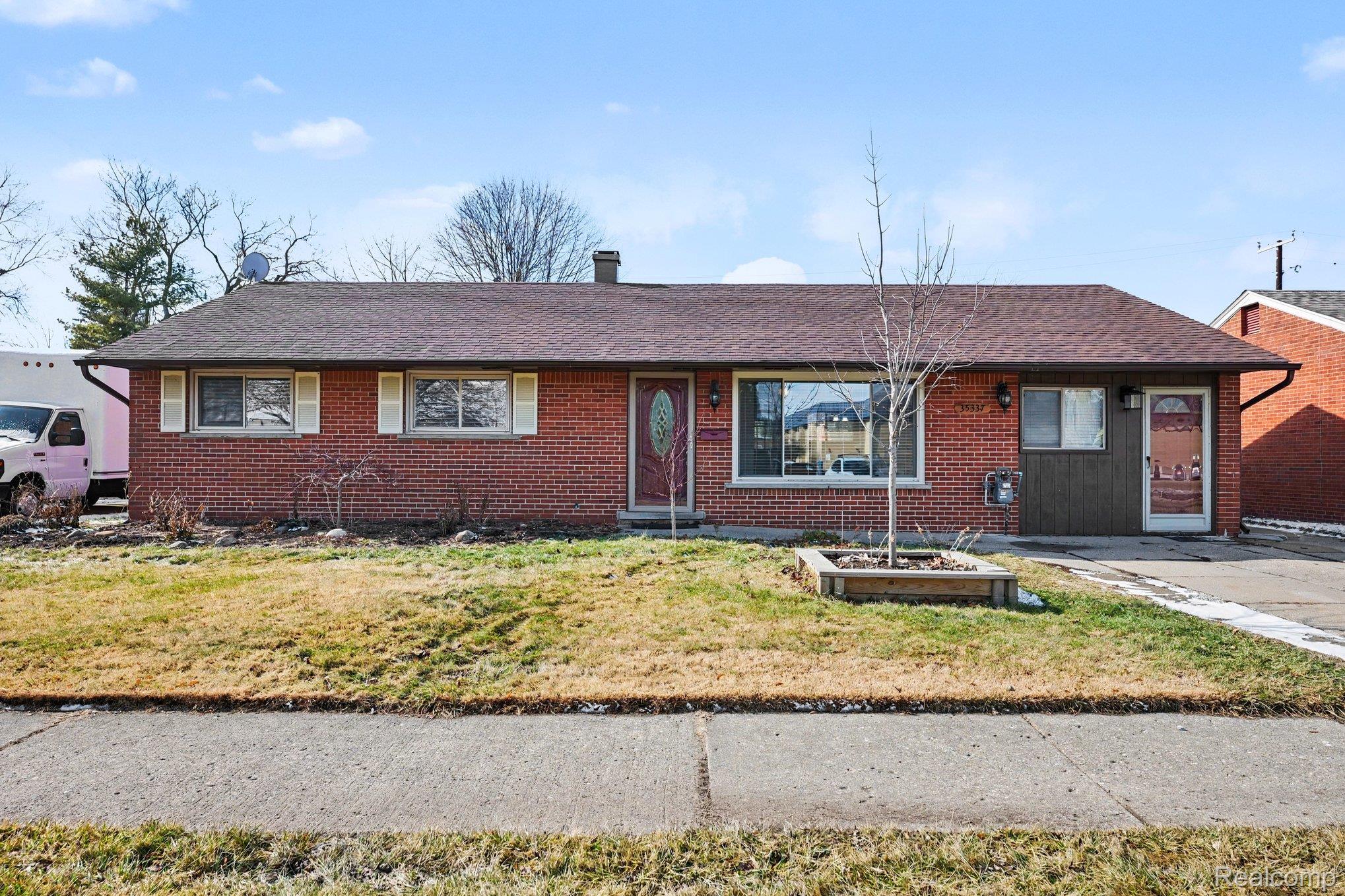 35337 Little Mack Avenue Property Photo 1