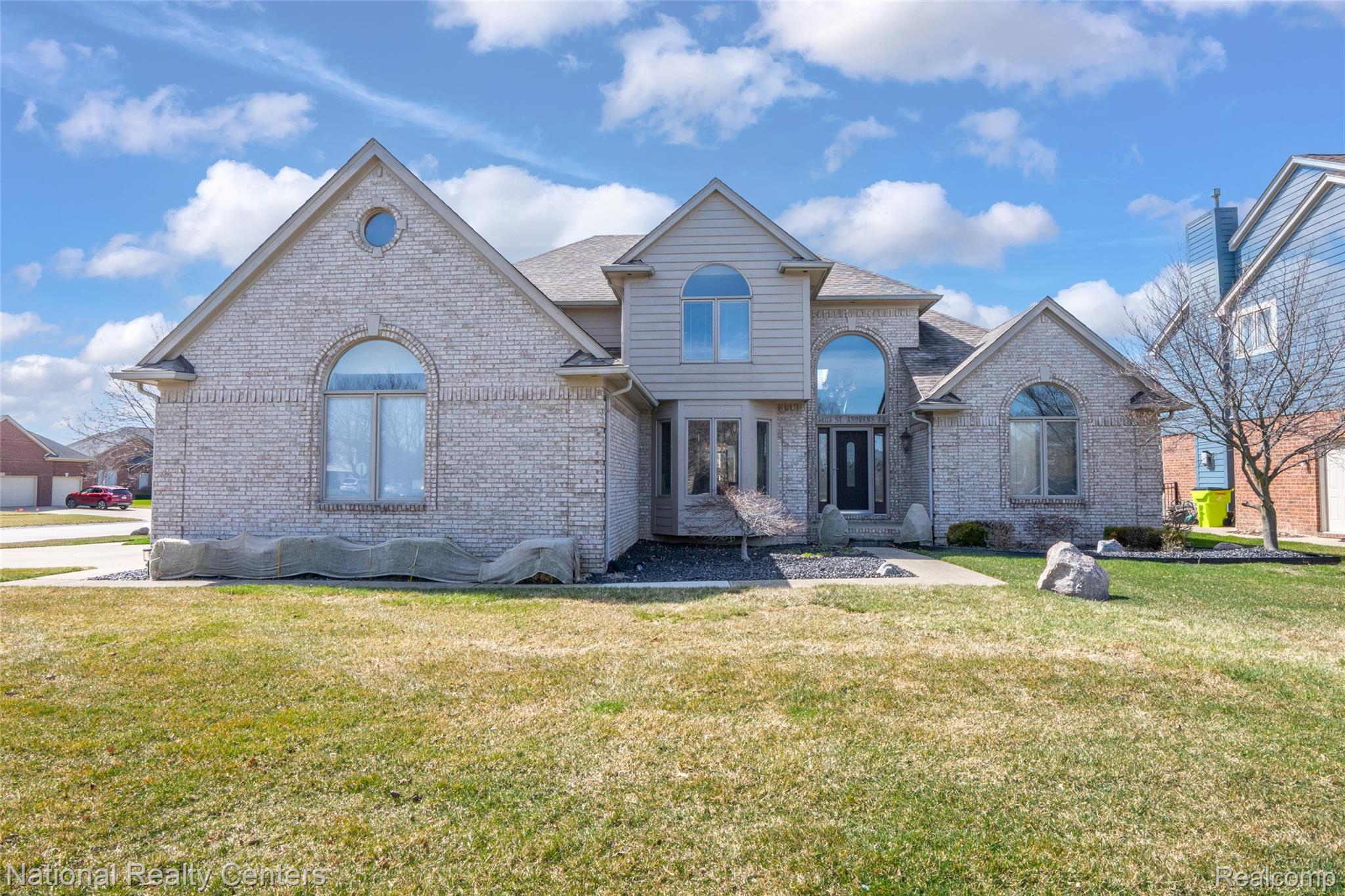 56175 Saint Andrews Drive Property Photo 1