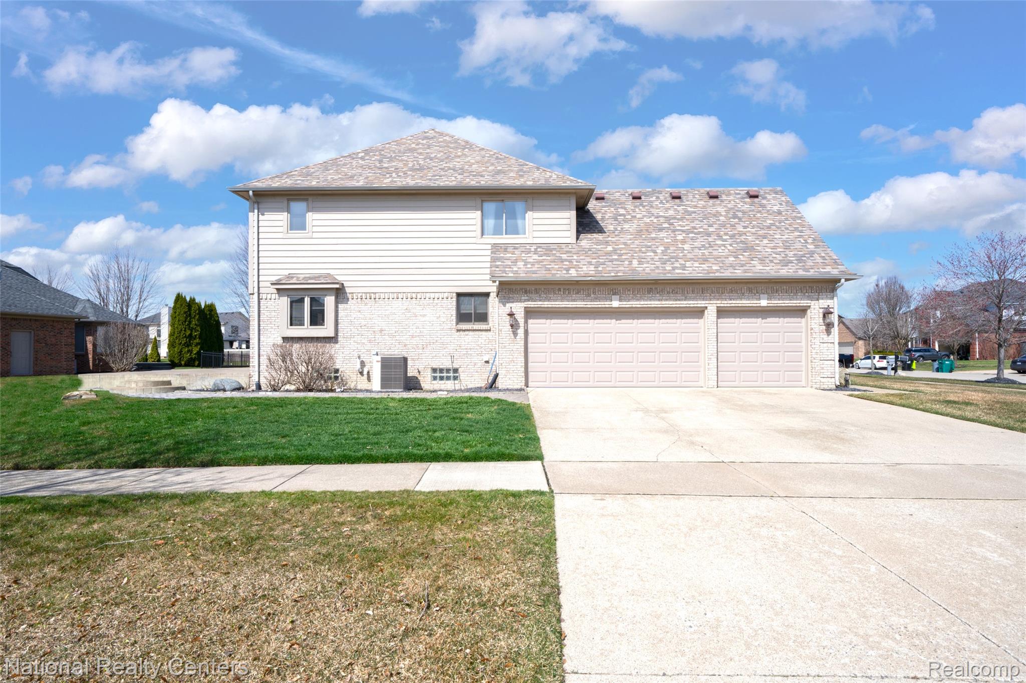56175 Saint Andrews Drive Property Photo 23