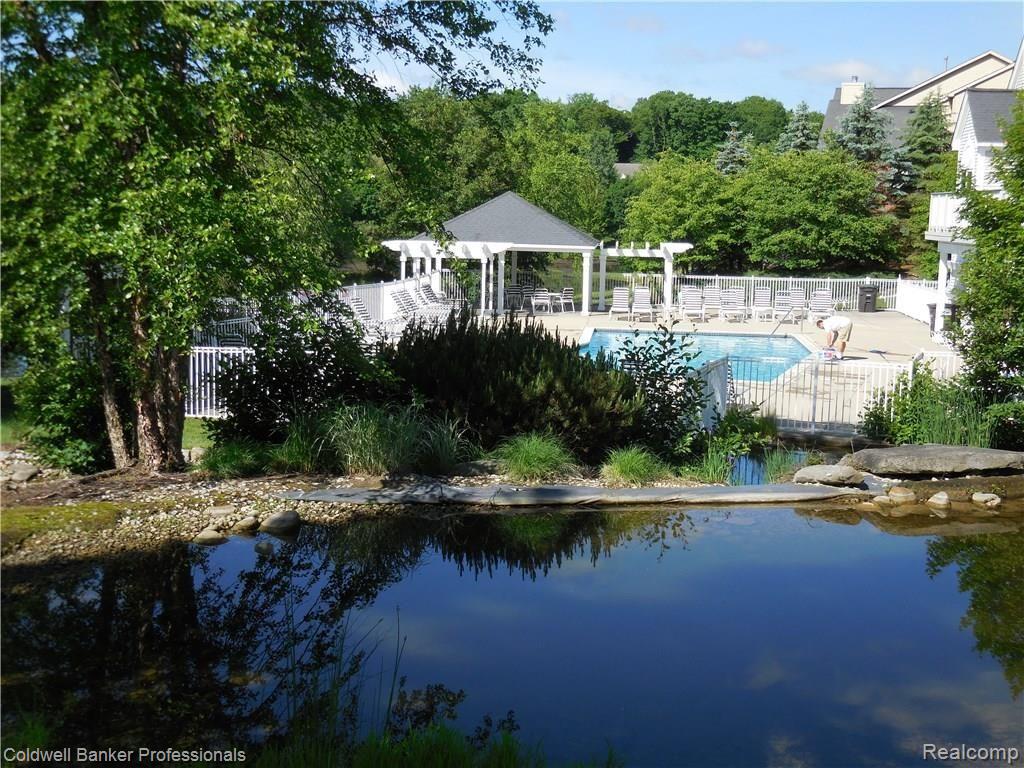 49554 Glacier Property Photo 4