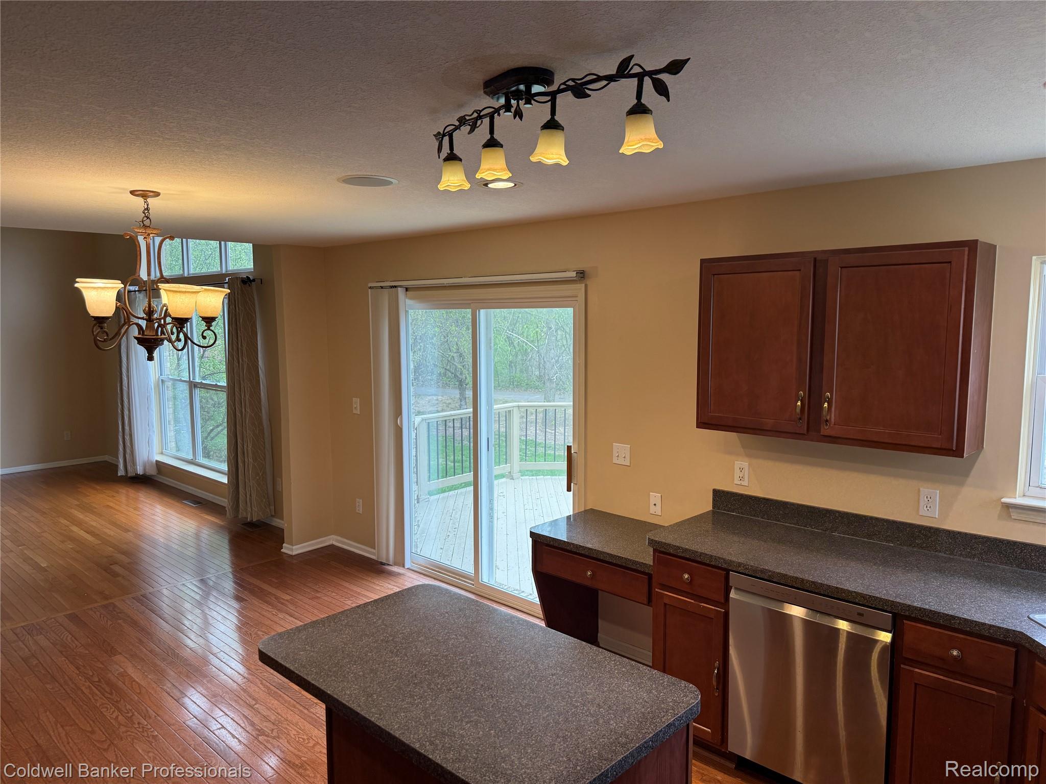 49554 Glacier Property Photo 11