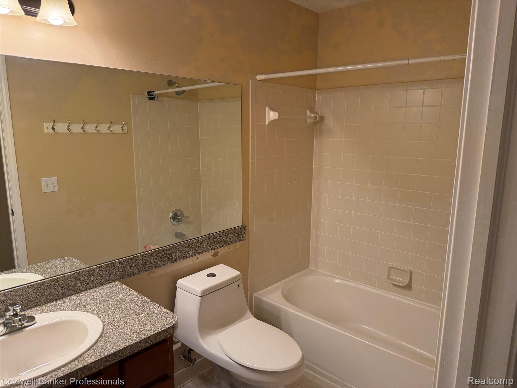 49554 Glacier Property Photo 20