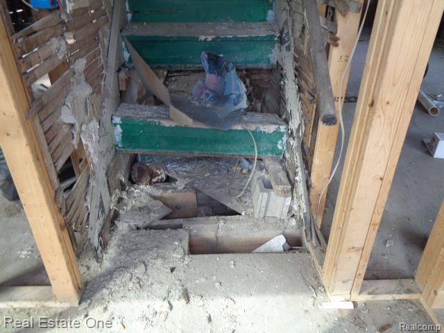 2704 Hogarth Street Property Photo 6