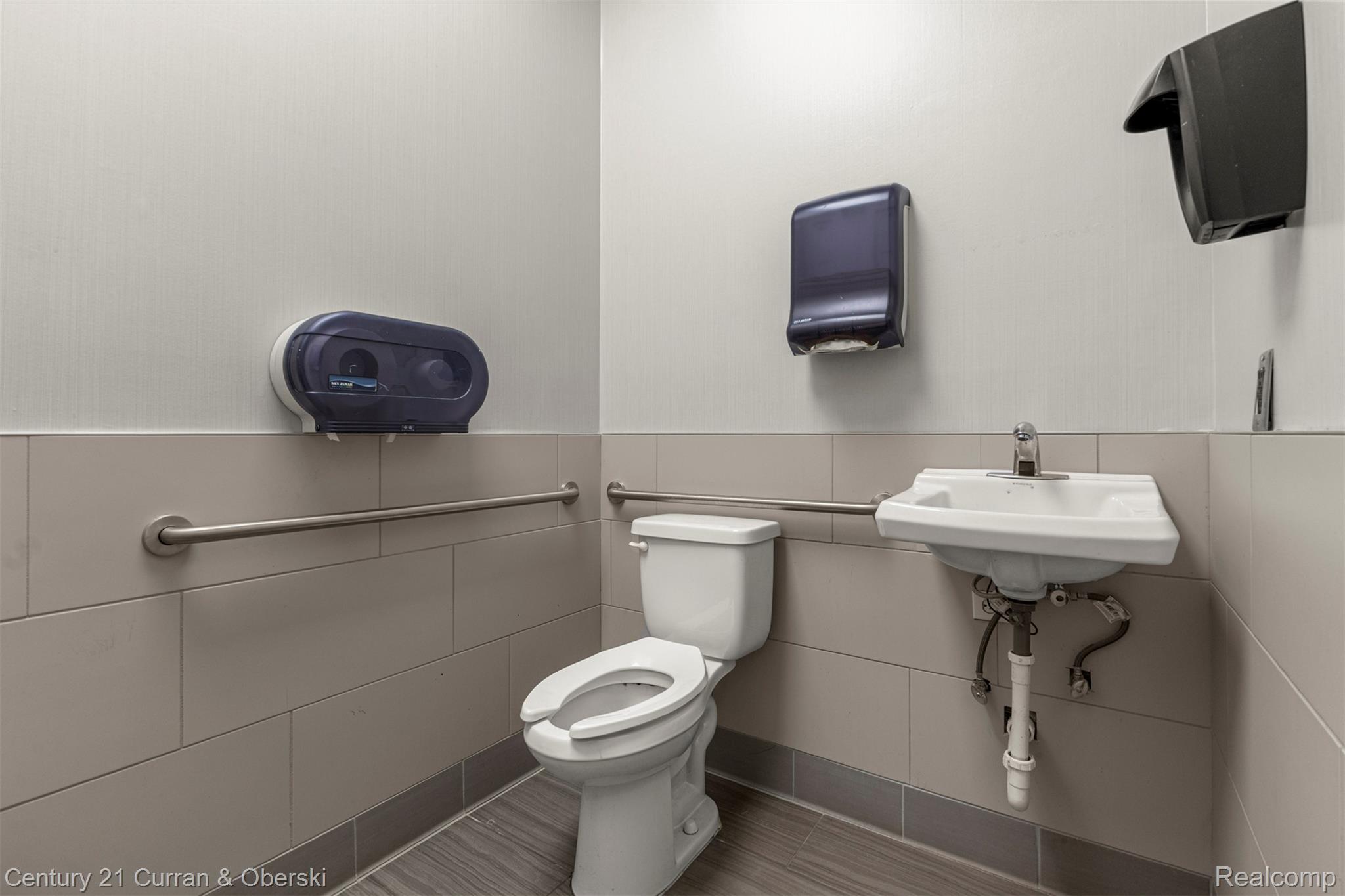 30979 Five Mile Road Property Photo 31