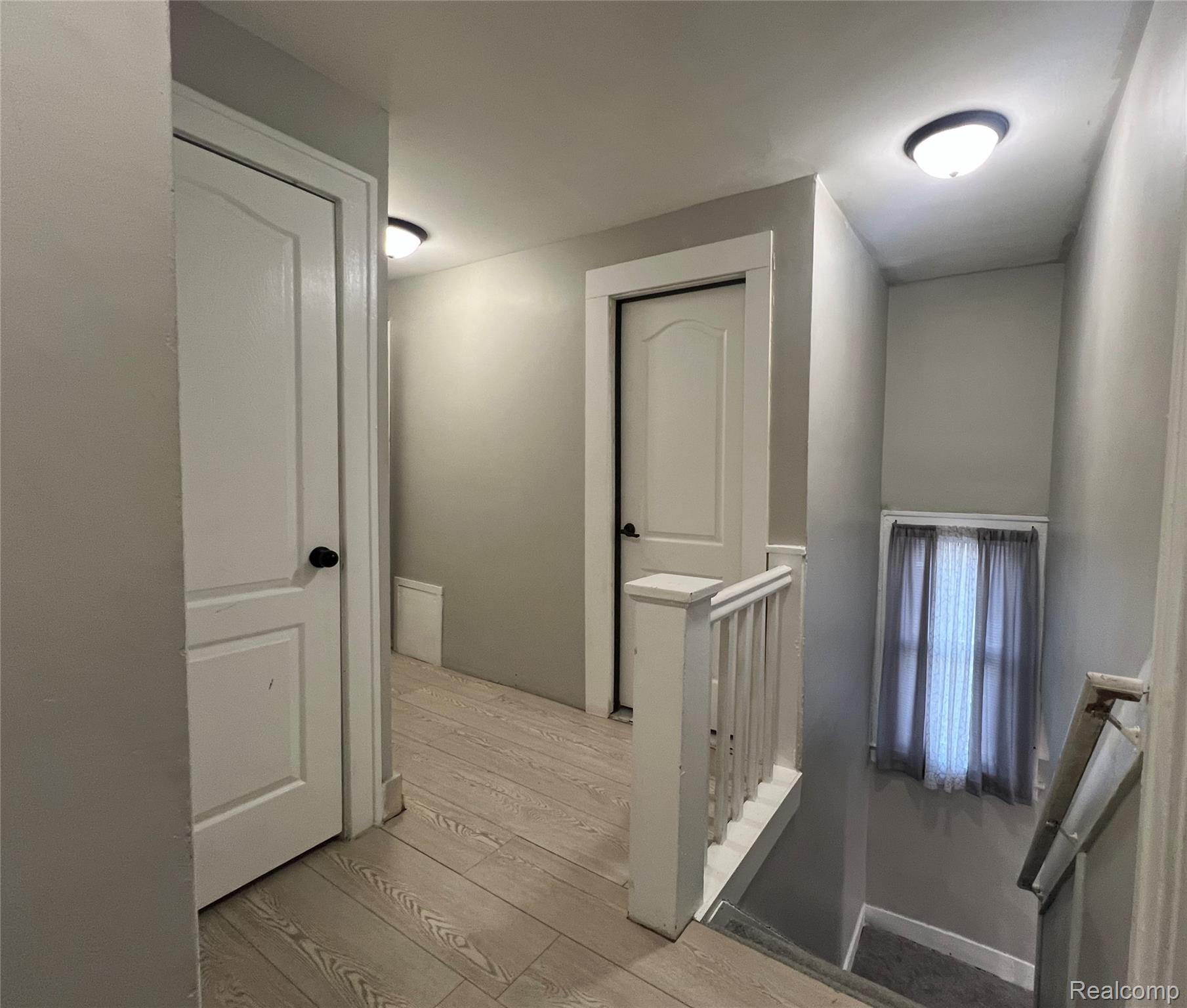 2126 S Deacon Street Property Photo 11
