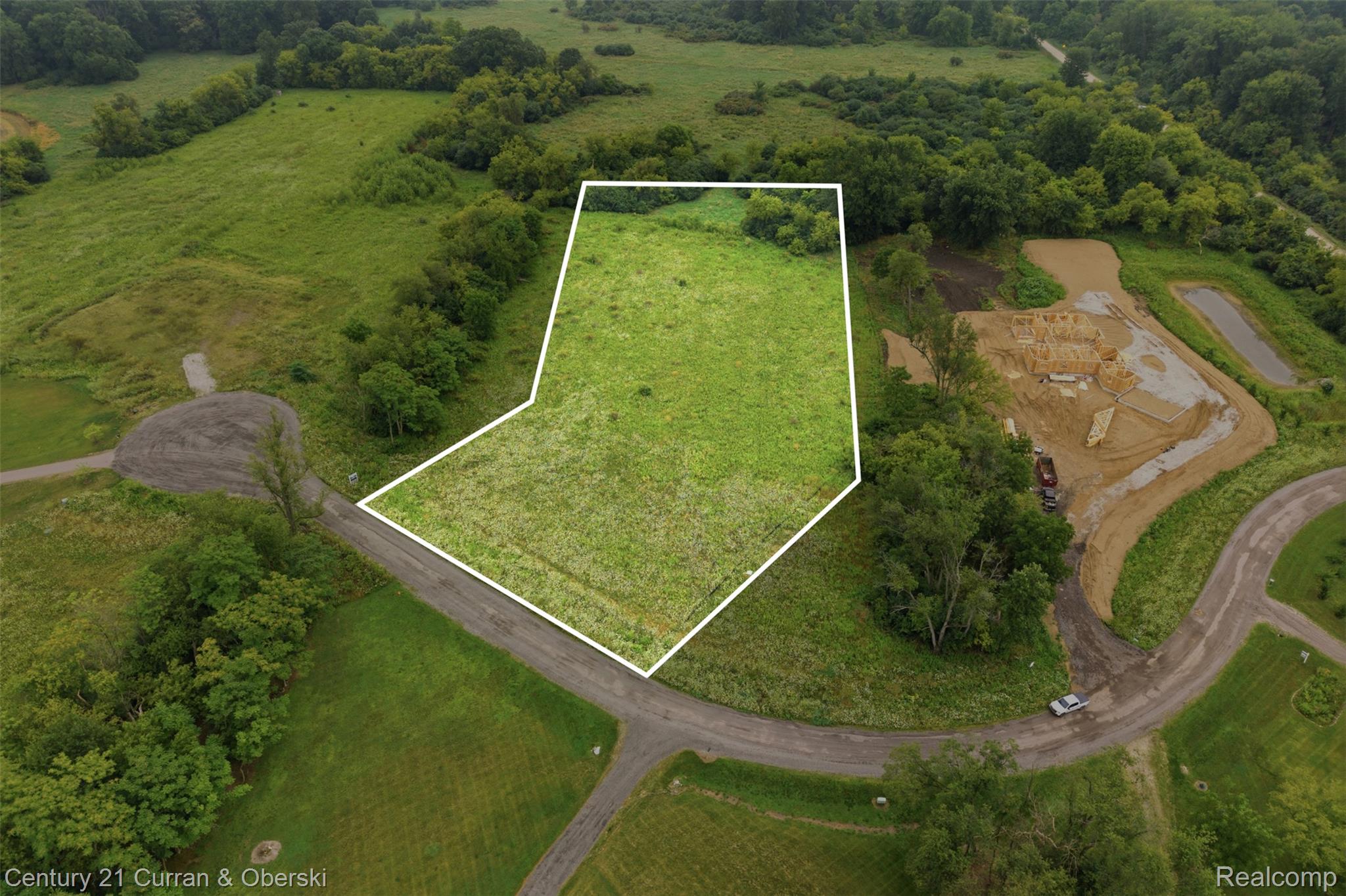 943 Serenity Way Property Photo 2