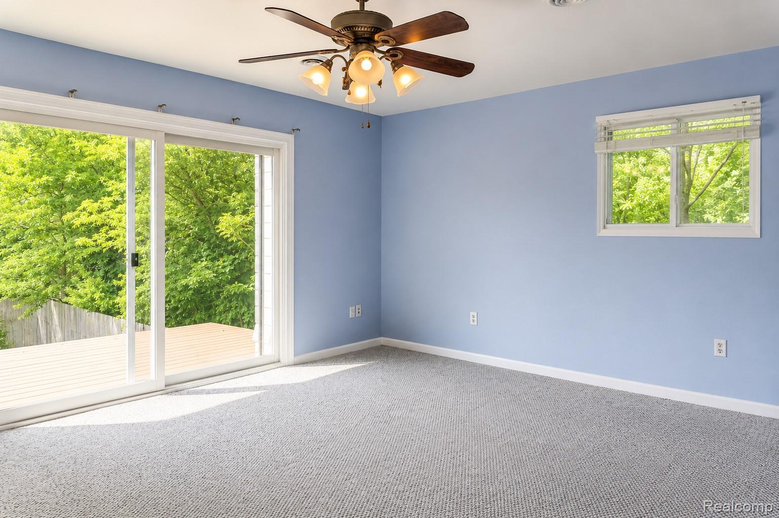 11388 Sunset Boulevard Property Photo 29
