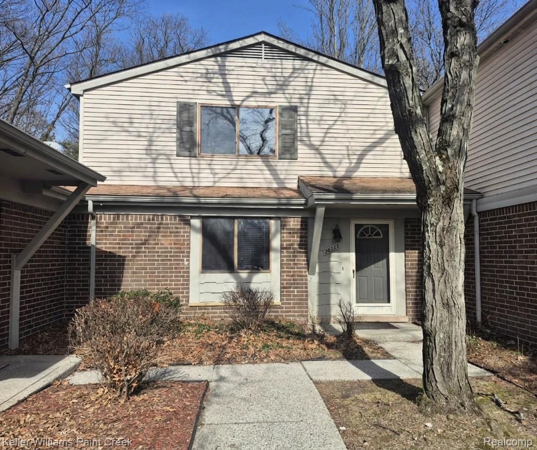 26728 Farmbrook Villa Drive Property Photo 1