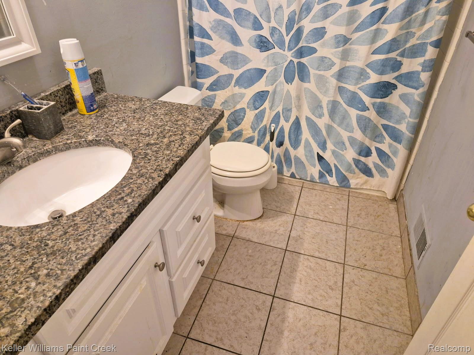 26728 Farmbrook Villa Drive Property Photo 7