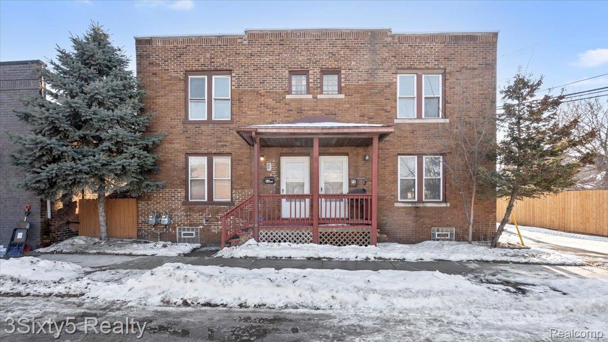 9 Myrtle Street Property Photo 1