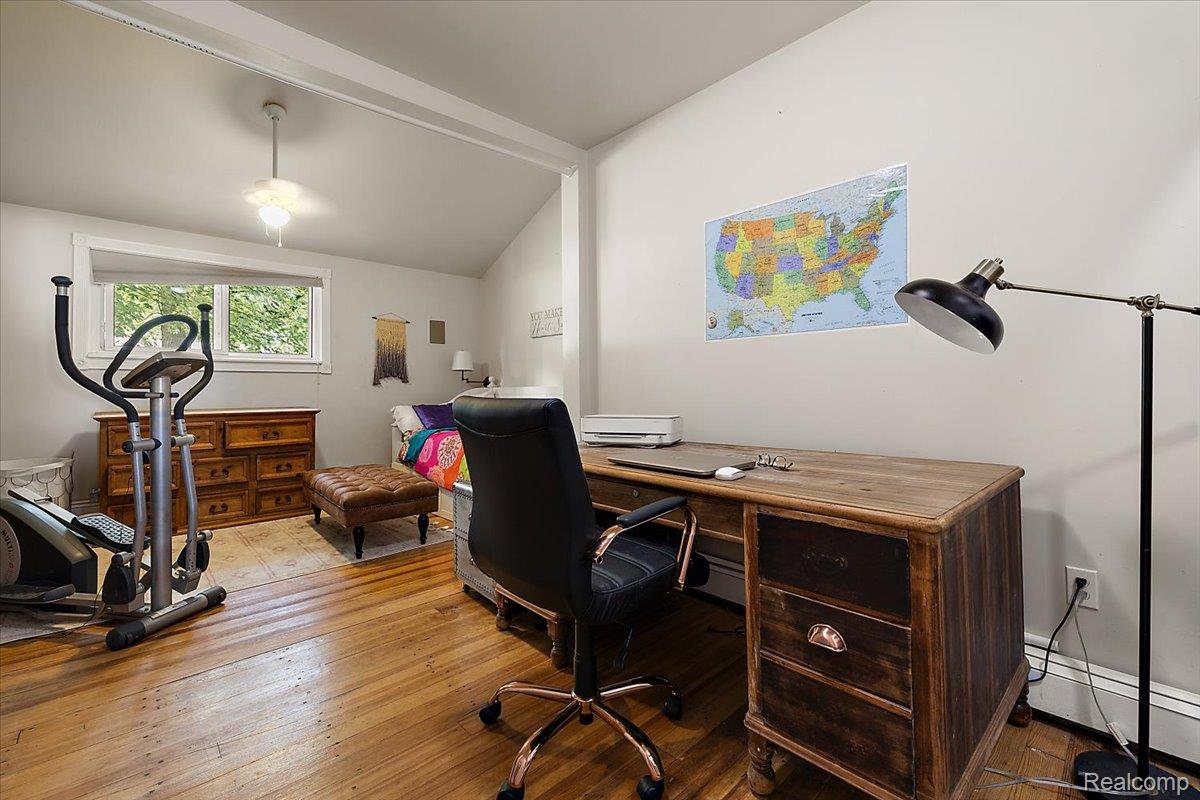 38292 Murdick Drive Property Photo 23