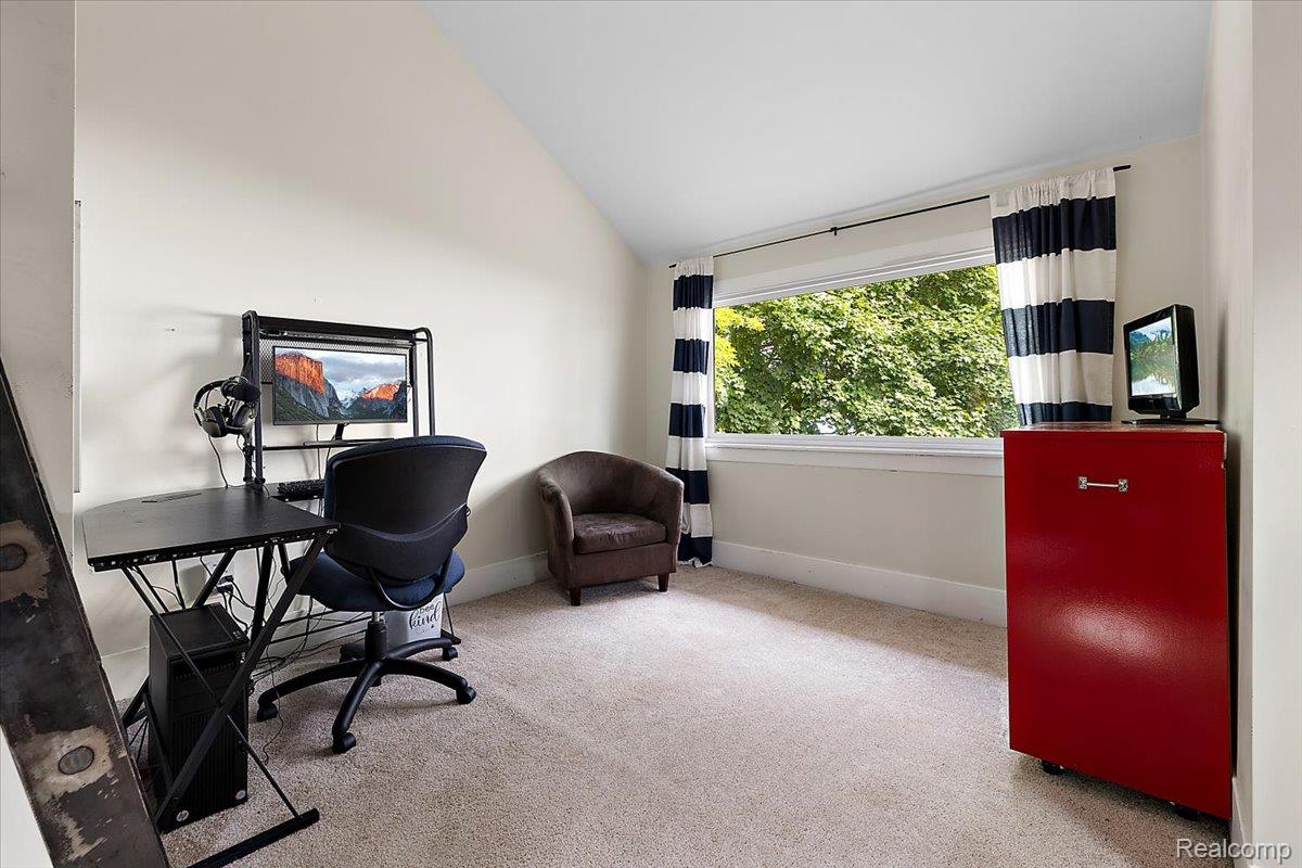 38292 Murdick Drive Property Photo 26