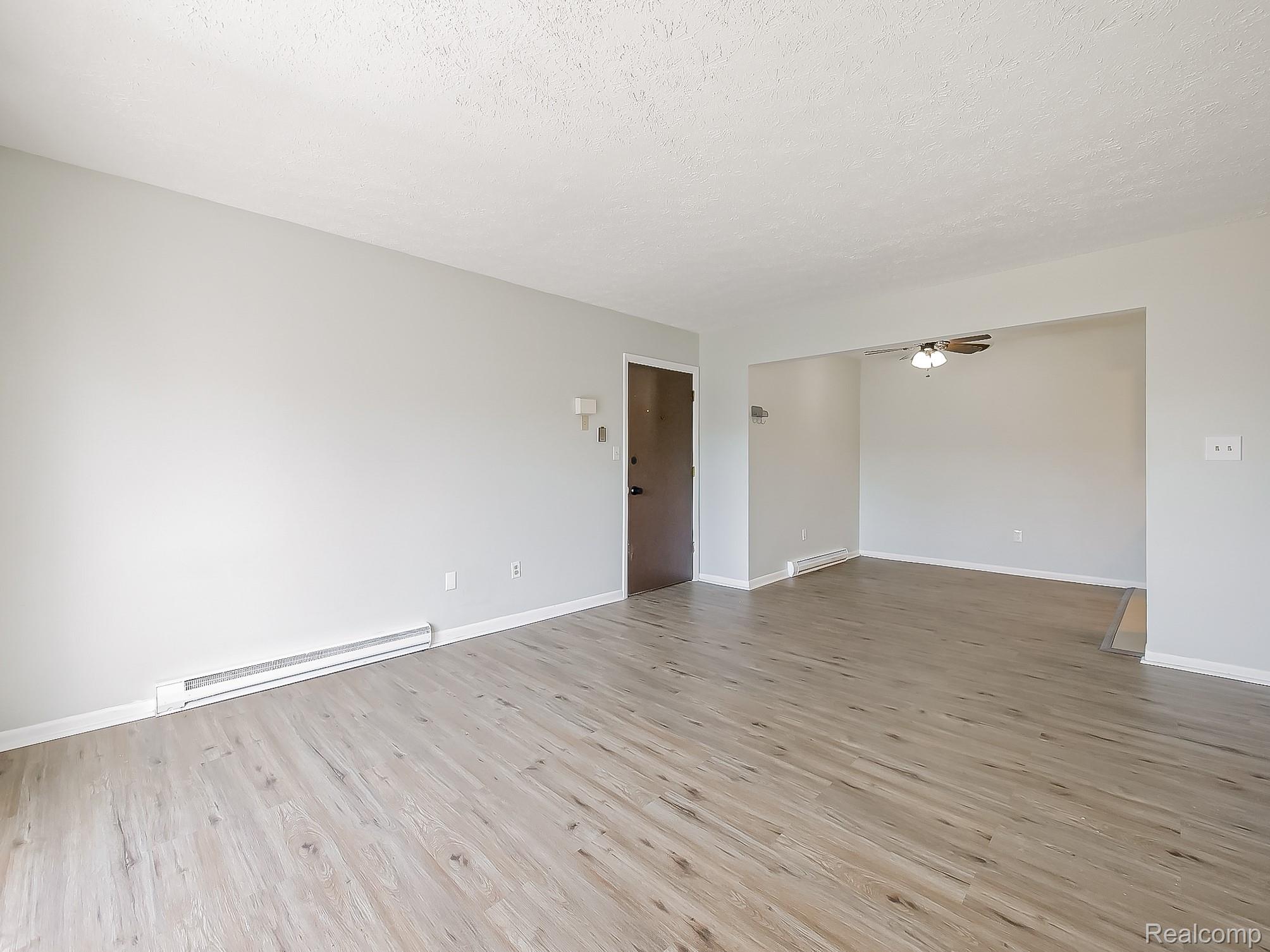 125 E Van Riper Road 7 Property Photo 5