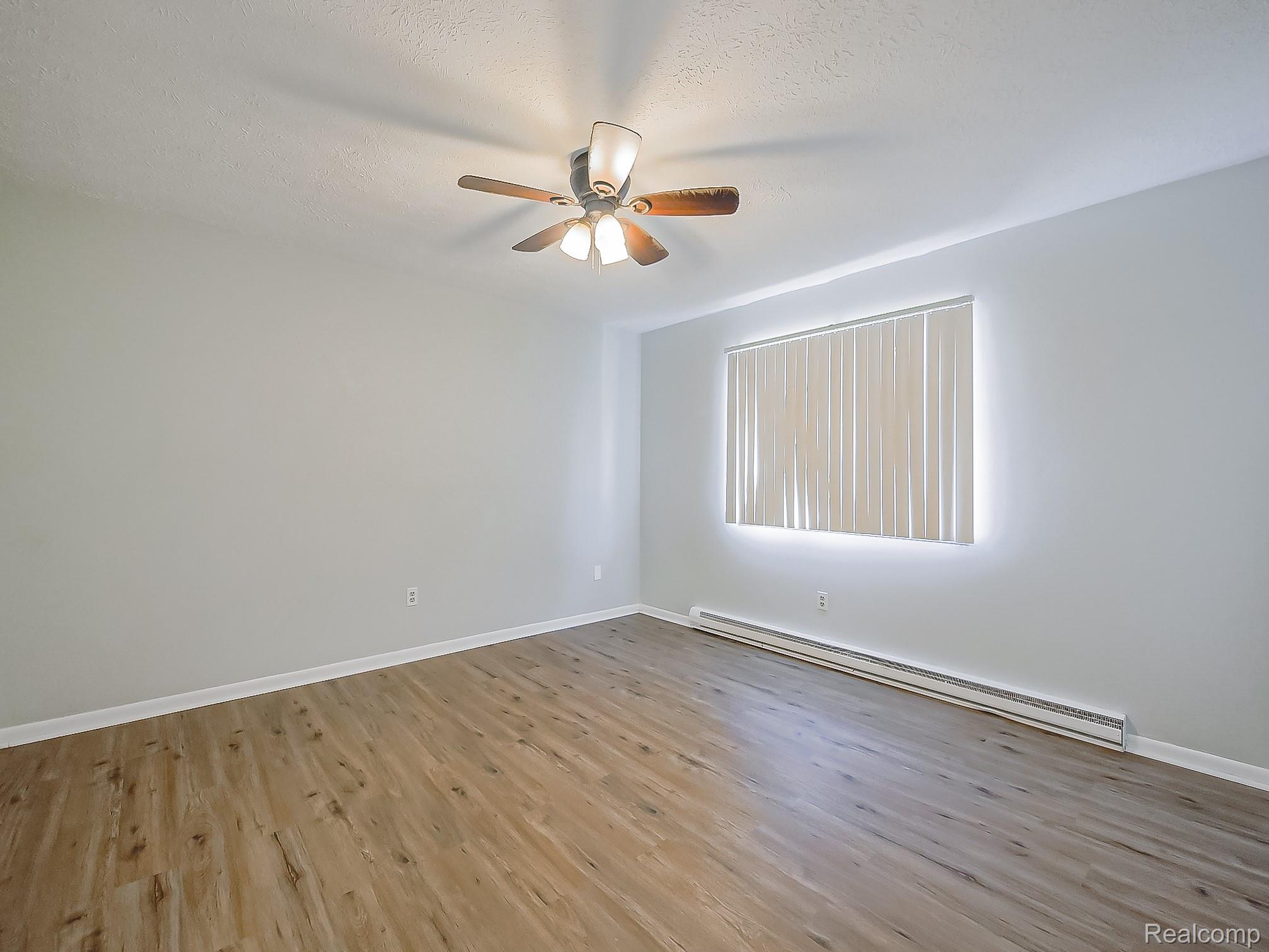 125 E Van Riper Road 7 Property Photo 11