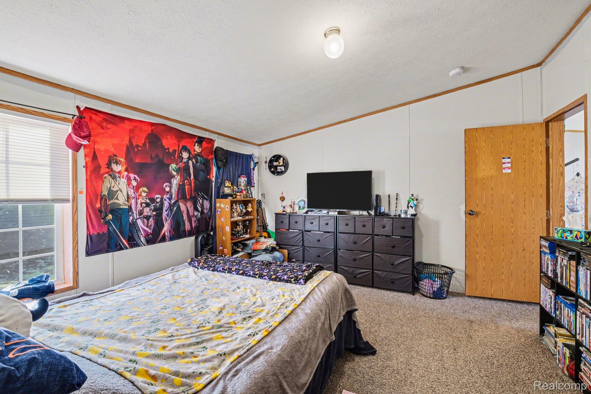 2055 Cedar Circle Property Photo 5