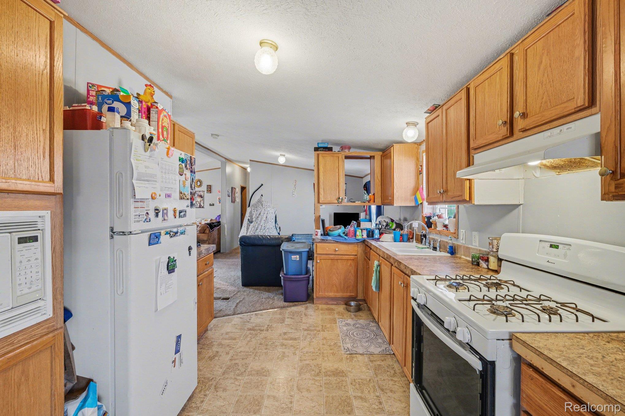 2055 Cedar Circle Property Photo 12