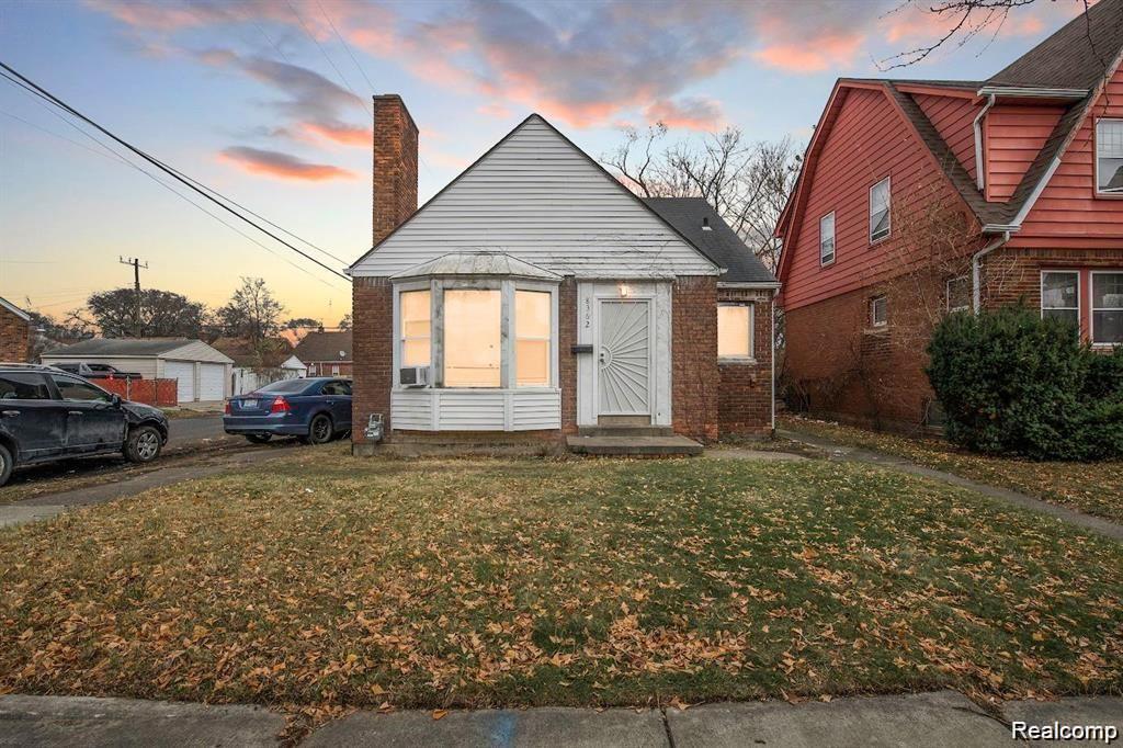 8362 CLOVERLAWN Street Property Photo 1