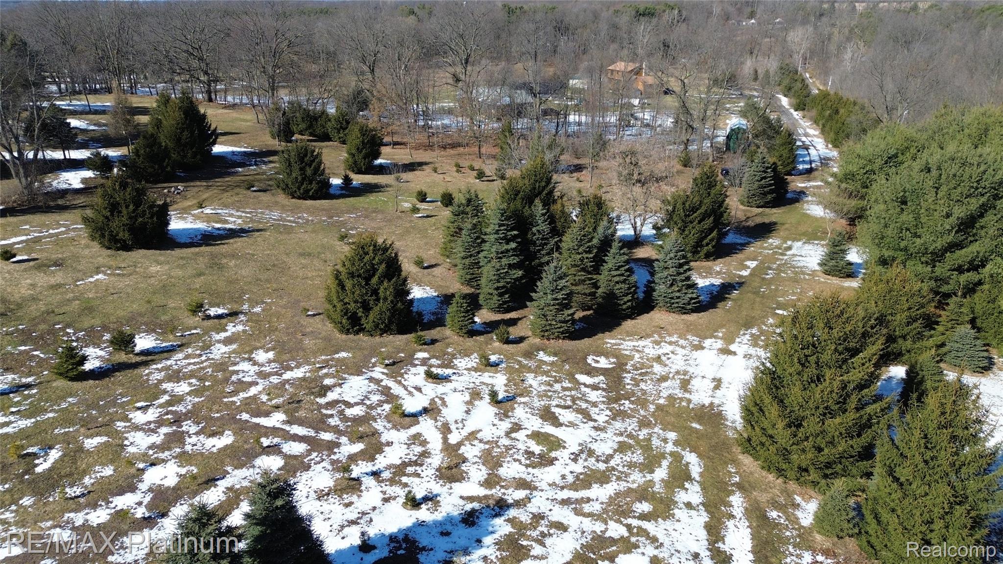 Vl Rohn Road Property Photo 14