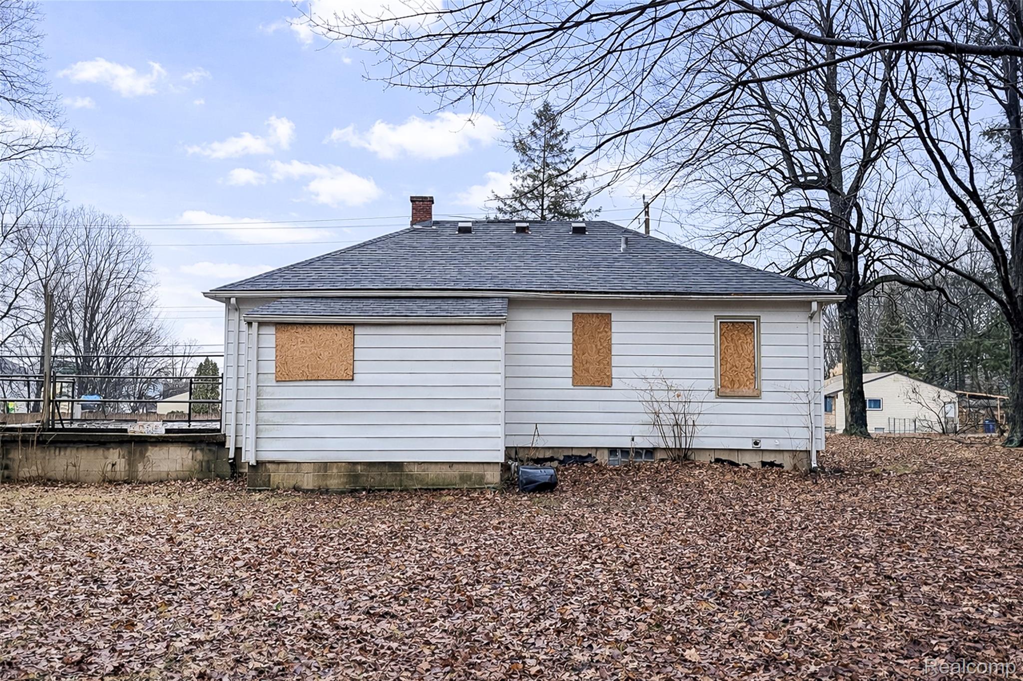 816 S Schuman Street Property Photo 11