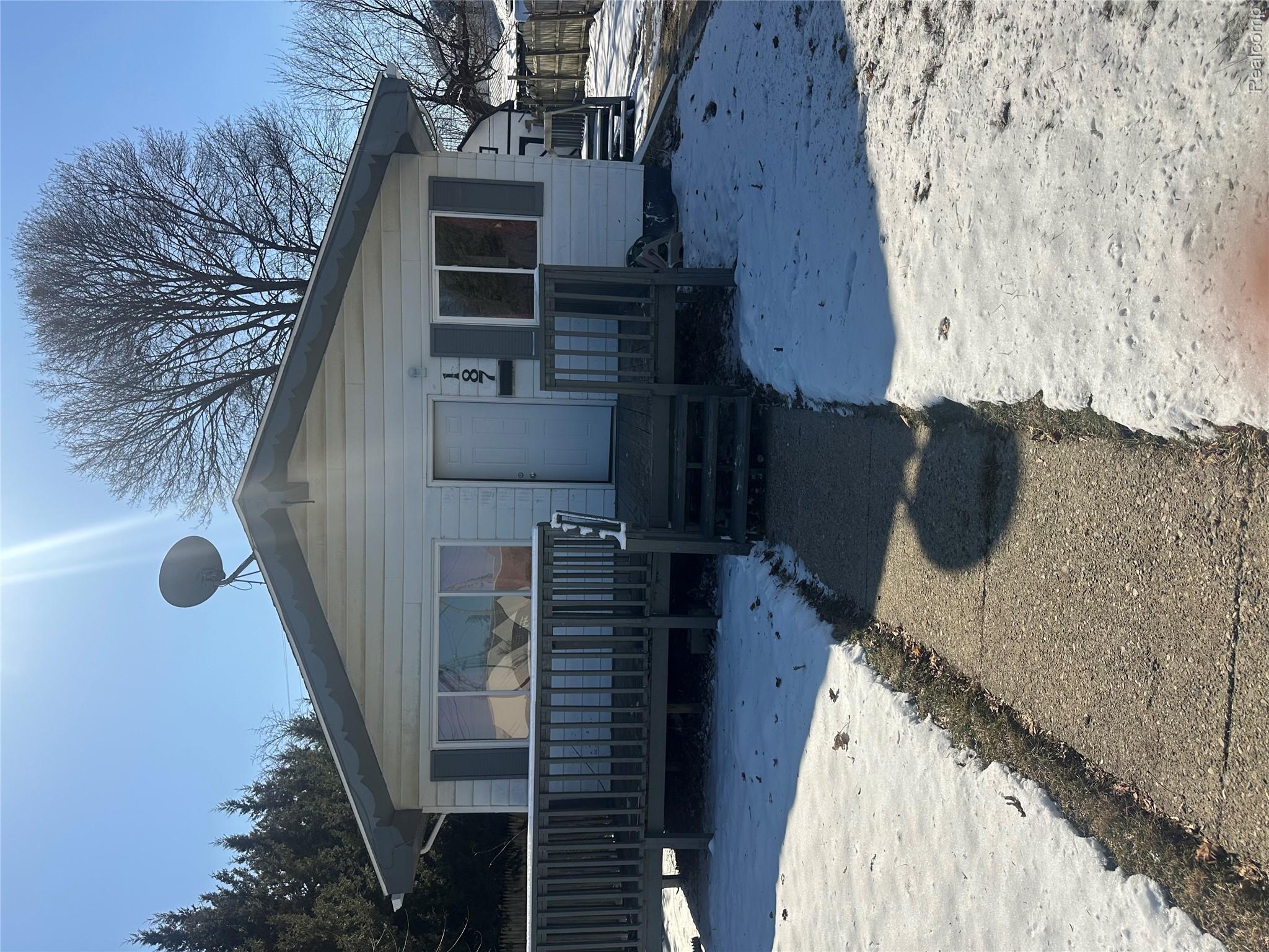187 Nebraska Avenue Property Photo 1