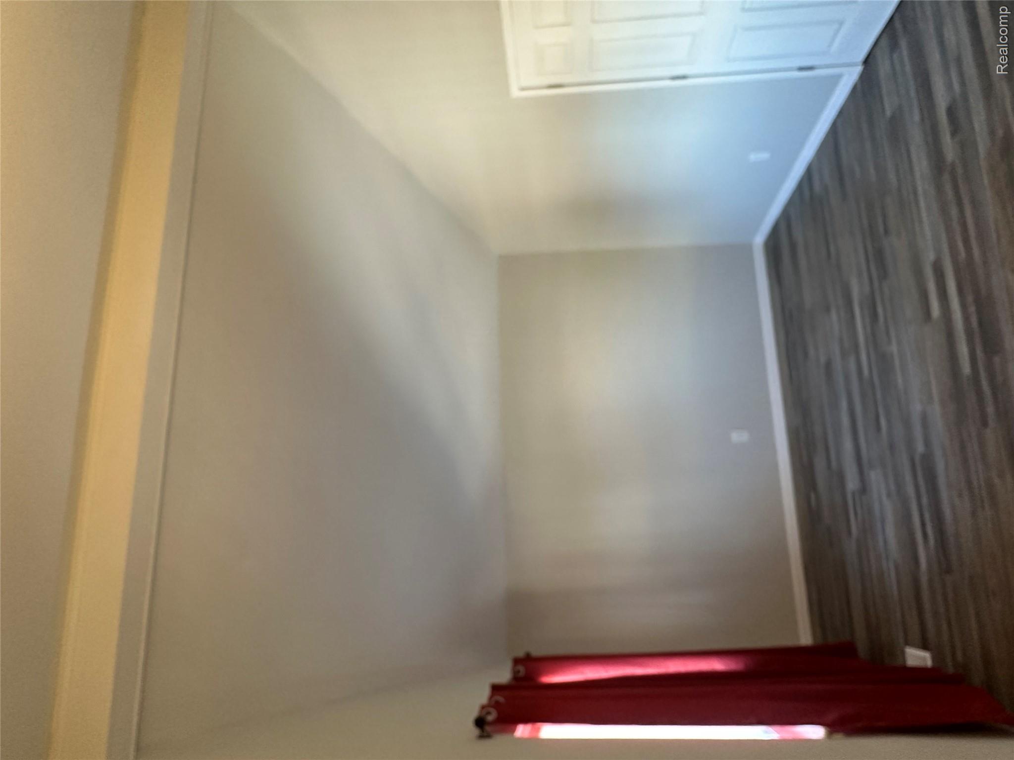 187 Nebraska Avenue Property Photo 10