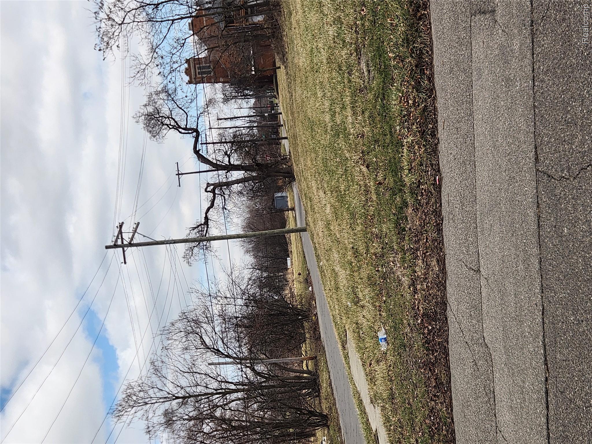3978 16th Street Property Photo 5