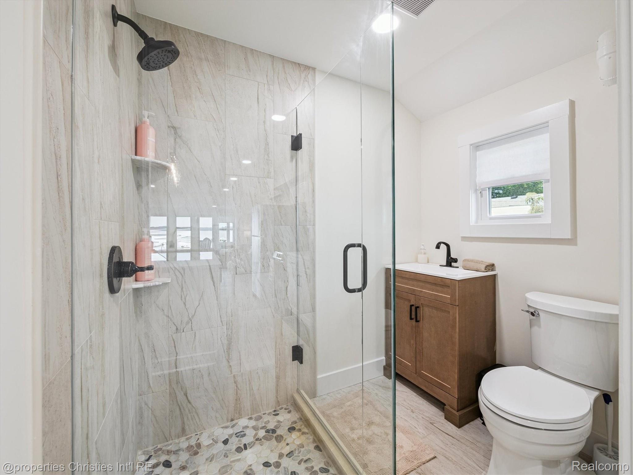 8980 Dexter Pinckney Road Property Photo 19