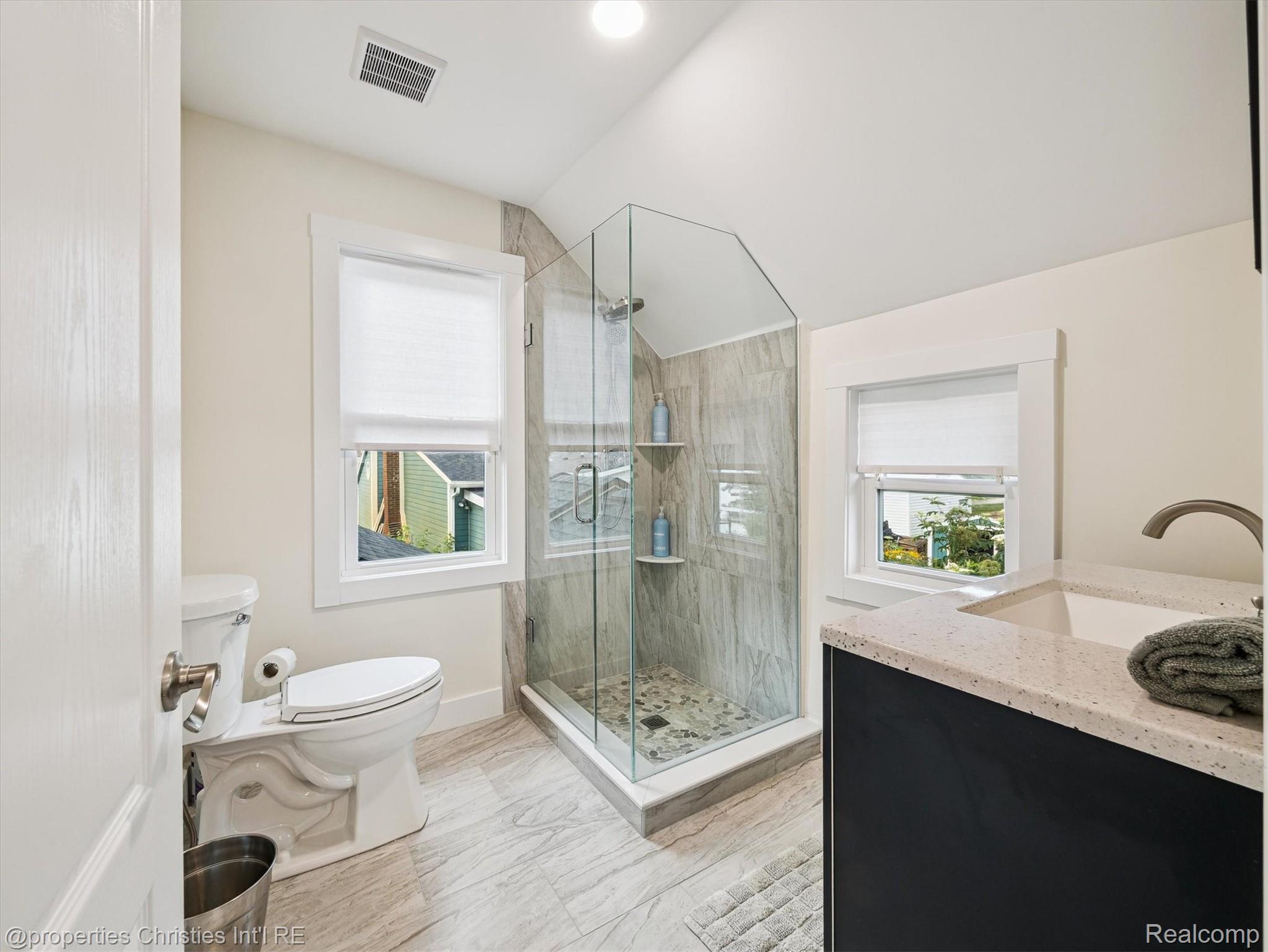 8980 Dexter Pinckney Road Property Photo 26