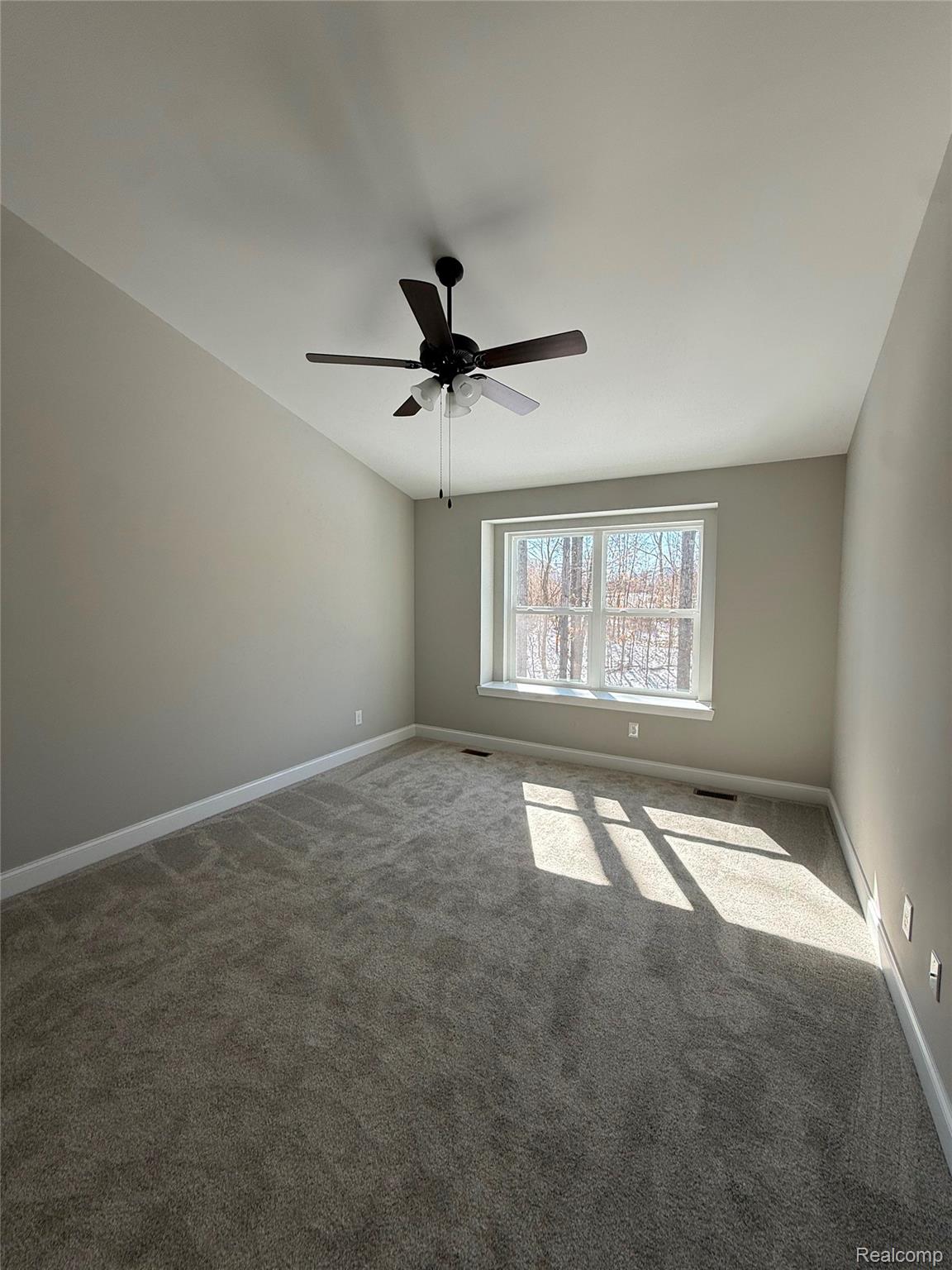 1085 Camellia Circle 32 Property Photo 11