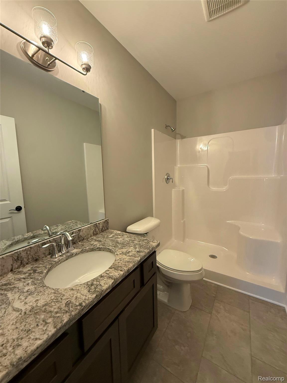 1085 Camellia Circle 32 Property Photo 14