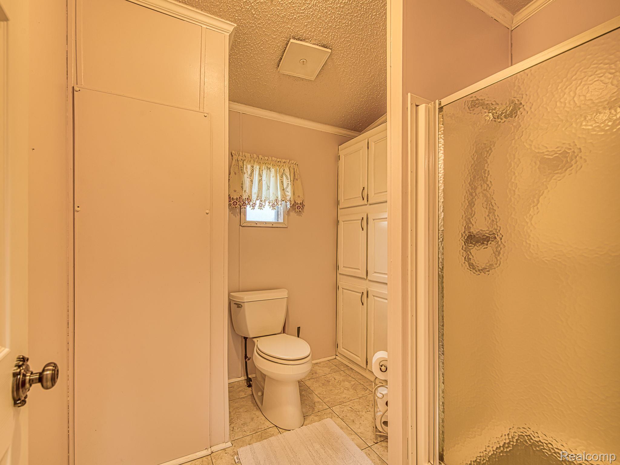 29403 Wedgewood Property Photo 16