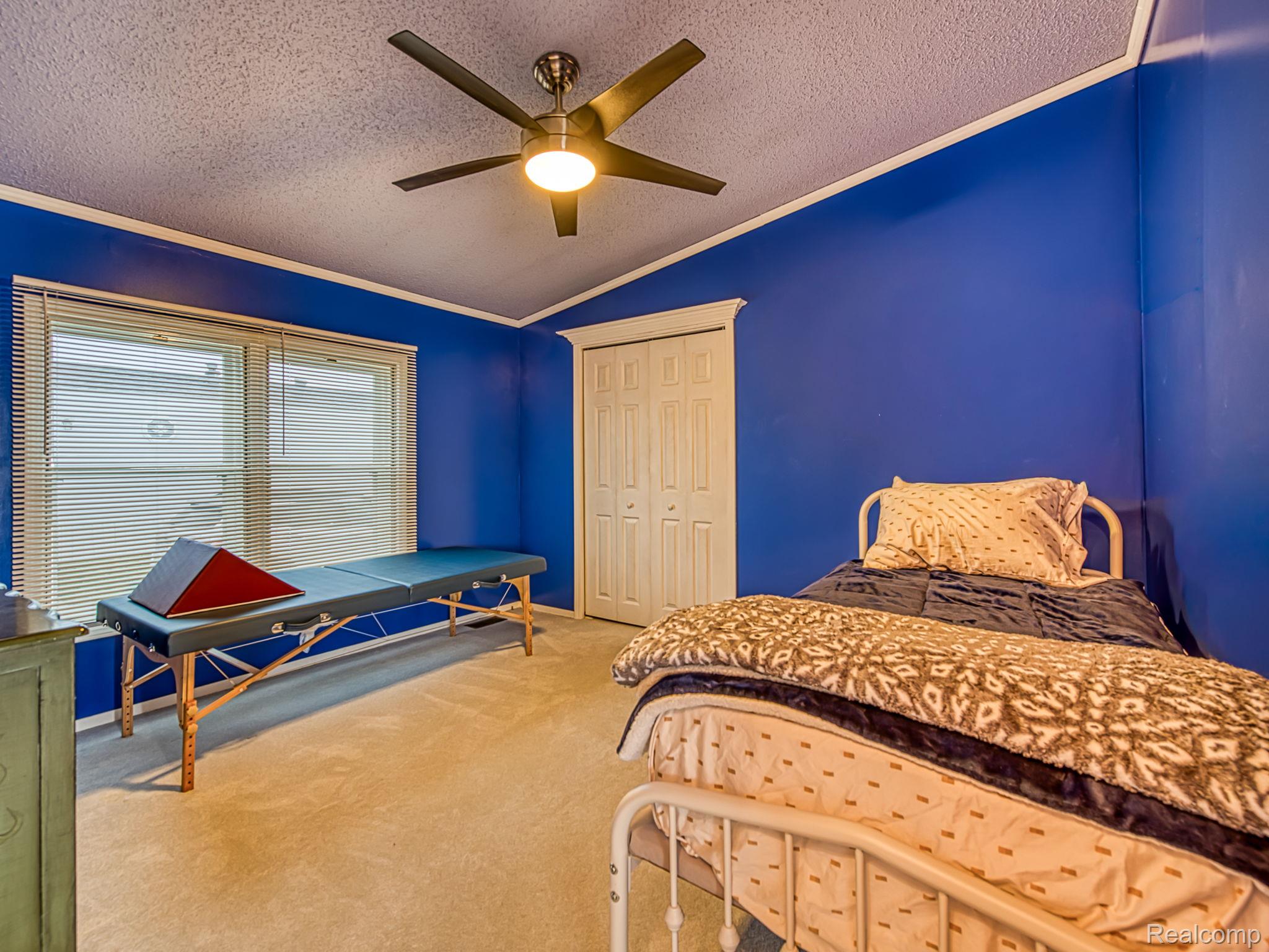 29403 Wedgewood Property Photo 17