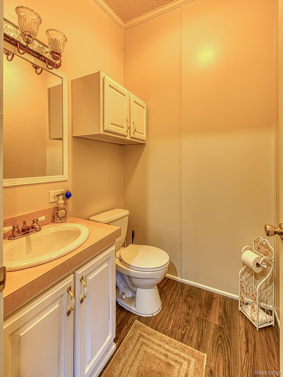 29403 Wedgewood Property Photo 24