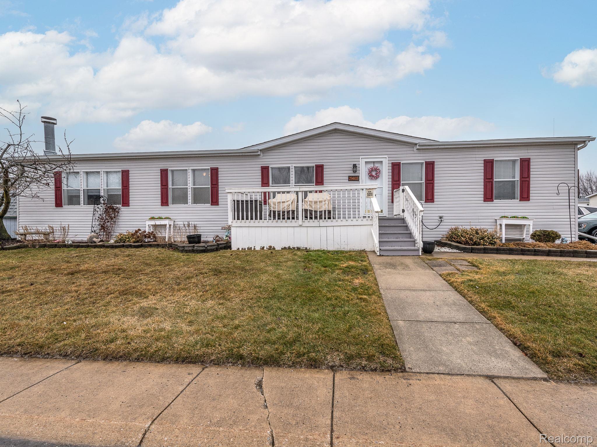 29403 Wedgewood Property Photo 28