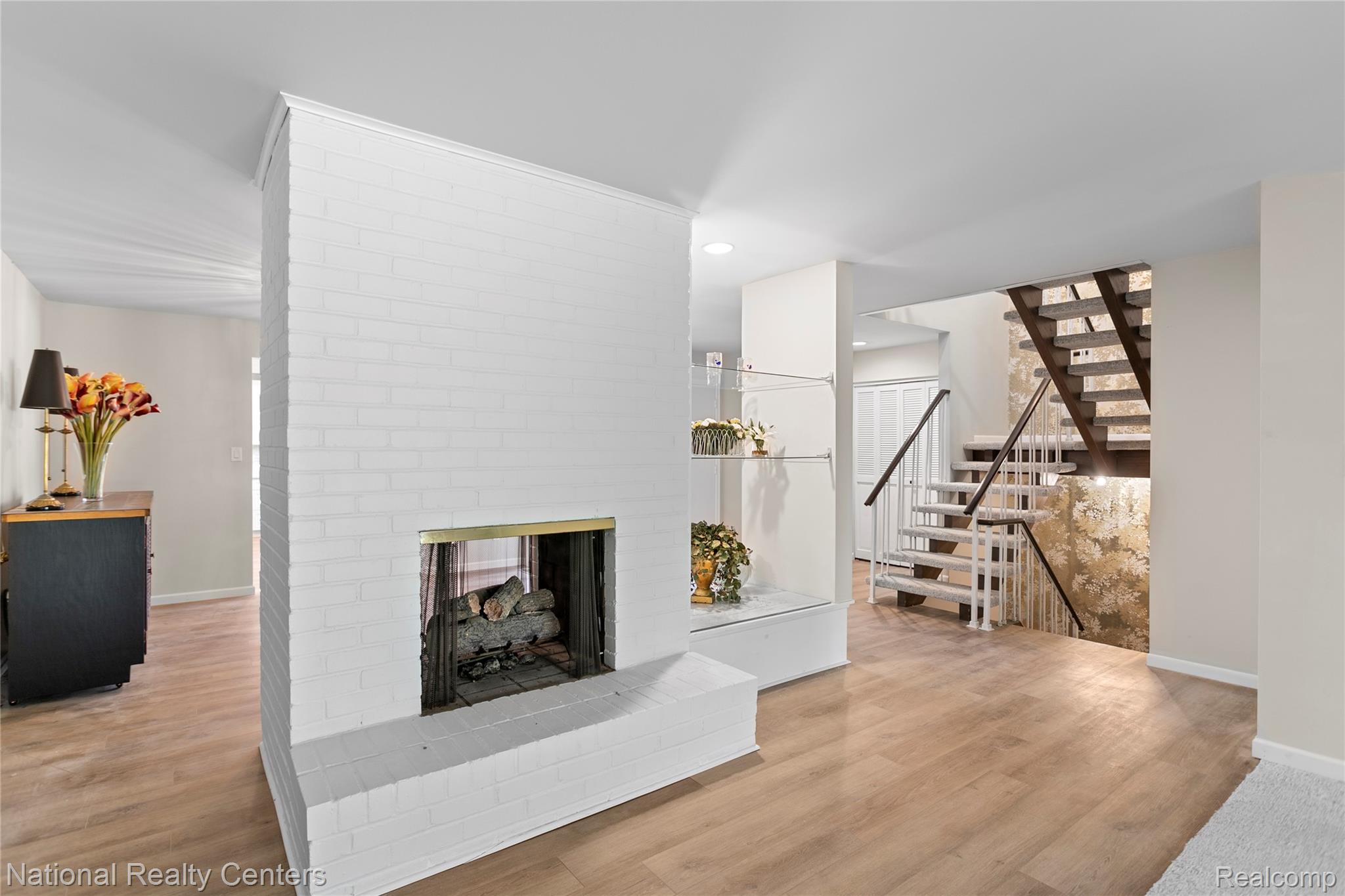 7103 Pebble Park Drive Property Photo 13
