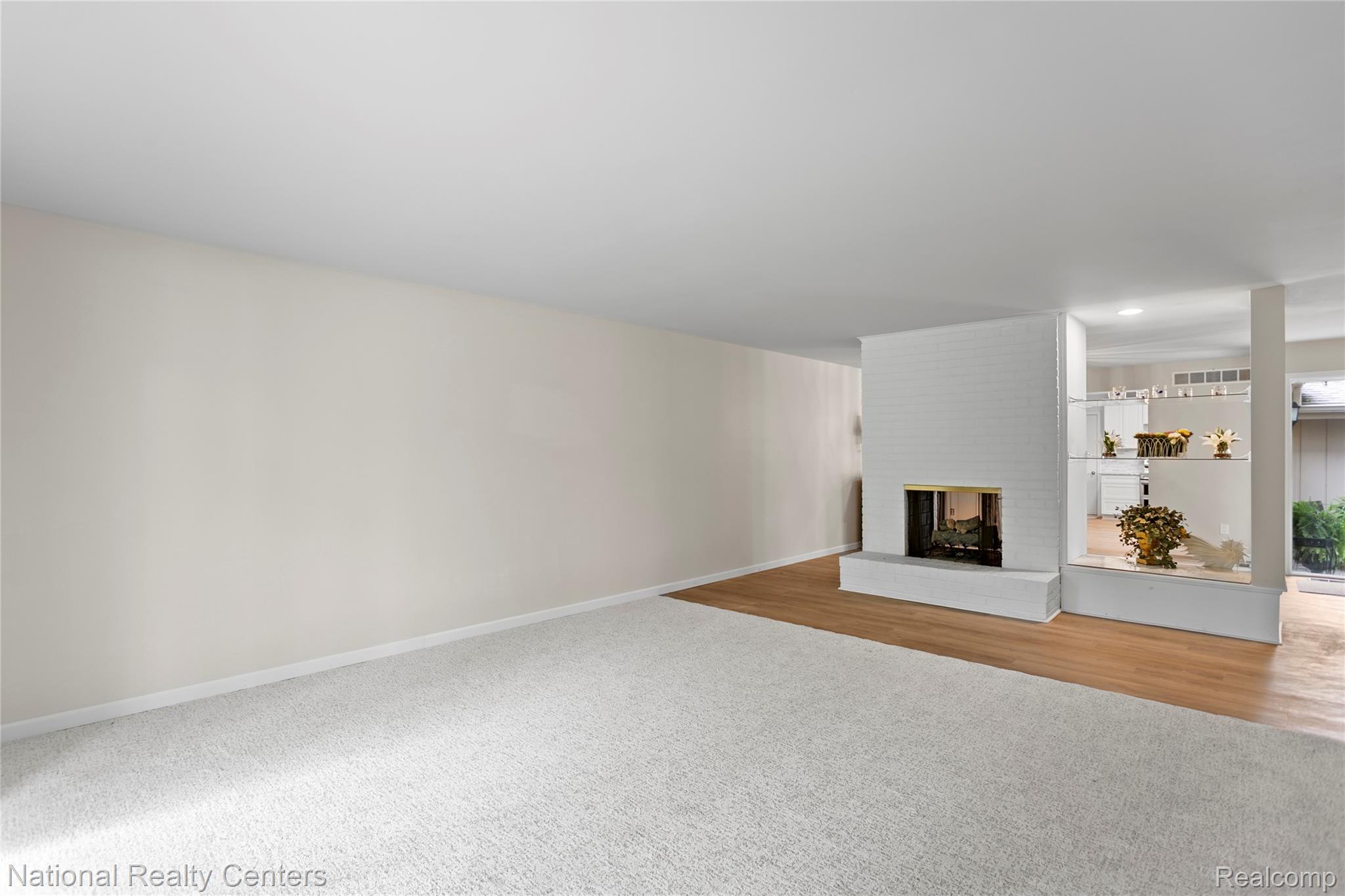 7103 Pebble Park Drive Property Photo 16