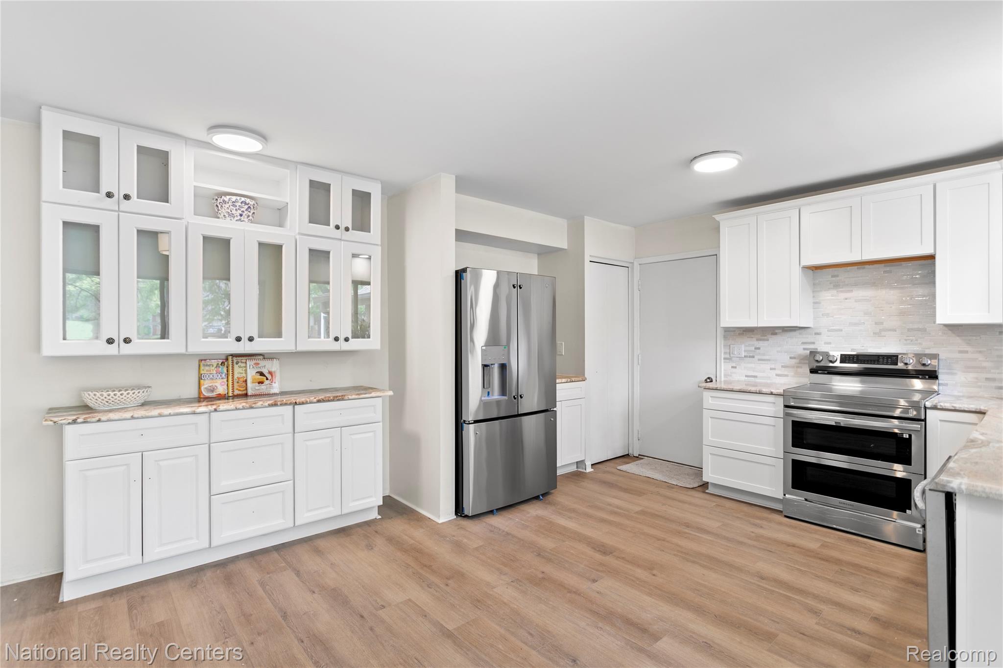 7103 Pebble Park Drive Property Photo 18