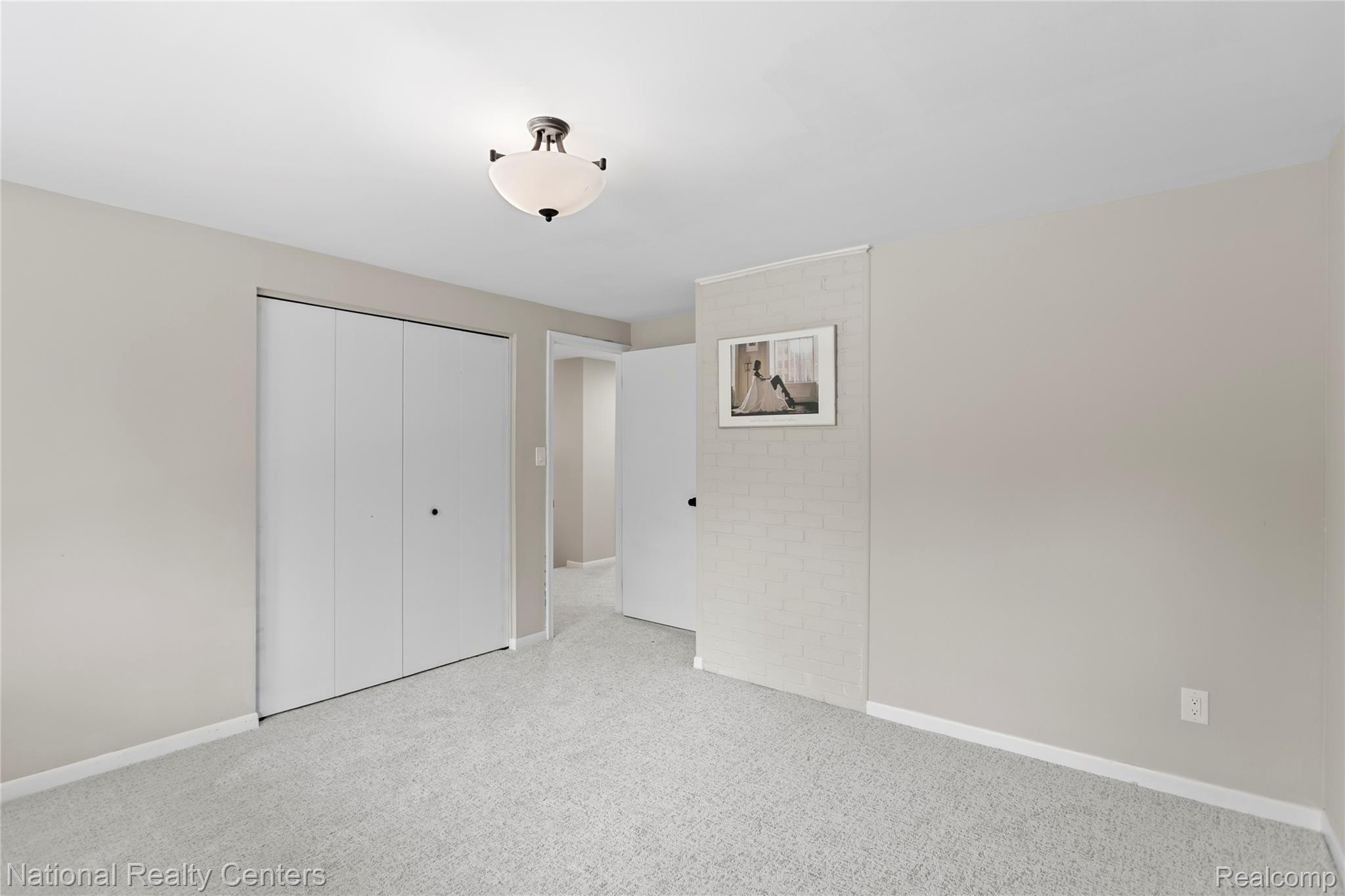 7103 Pebble Park Drive Property Photo 27